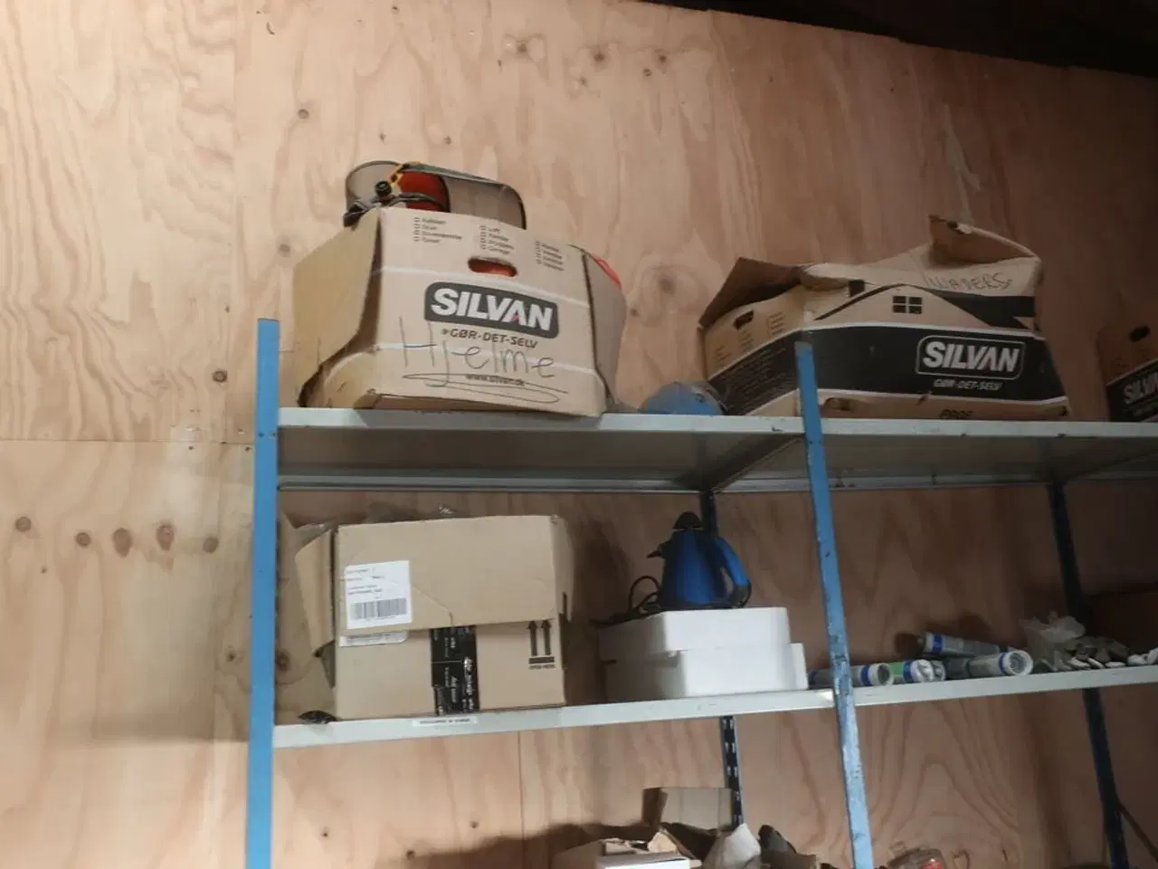 Billede 4 - Pallereol med indhold