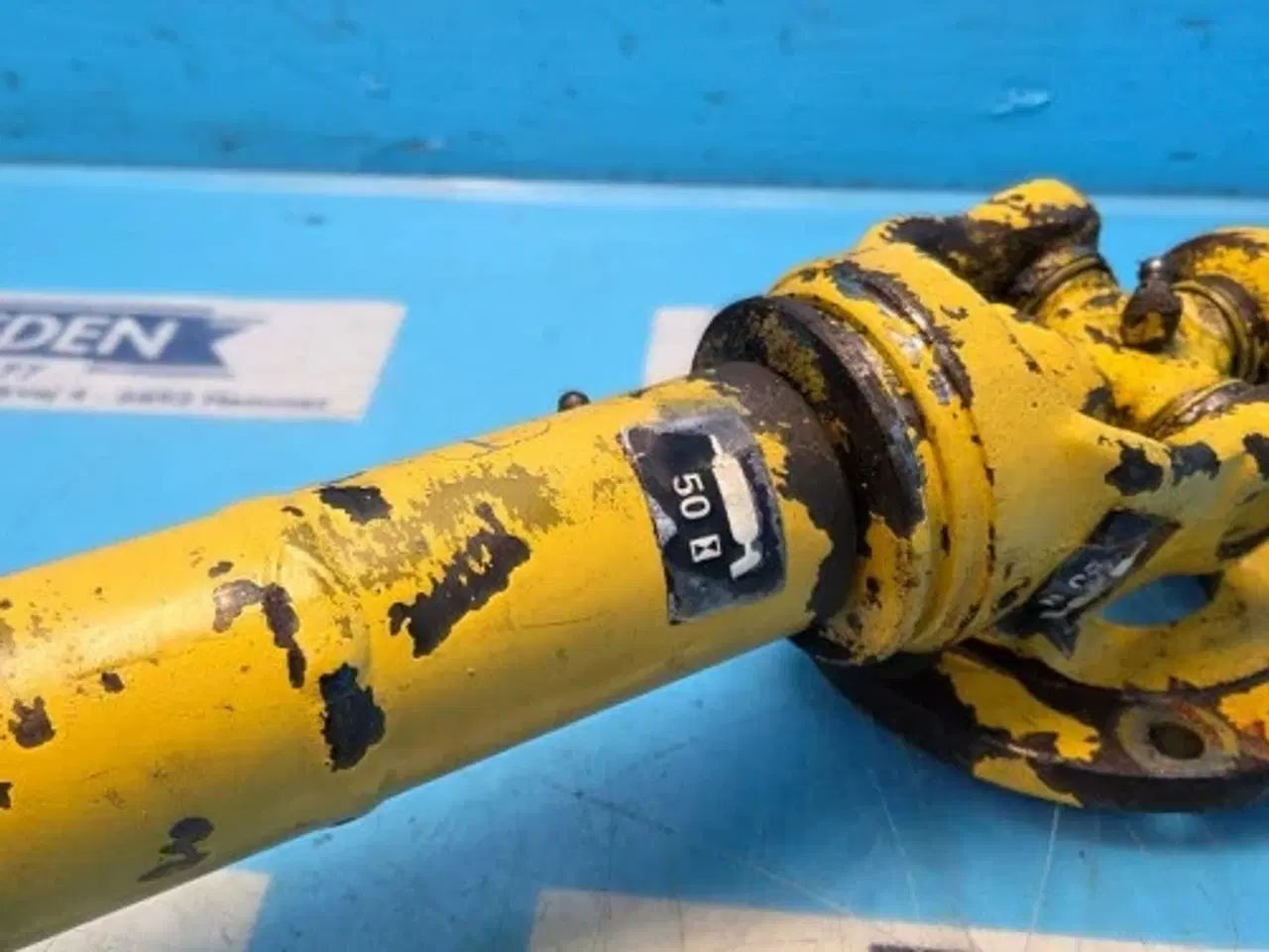 Billede 8 - New Holland TX68 Pto Aksel 84074377