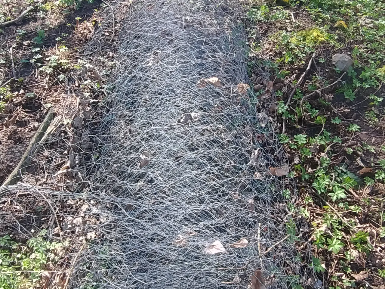 Billede 2 - Helt nye ruller hønse tråd 