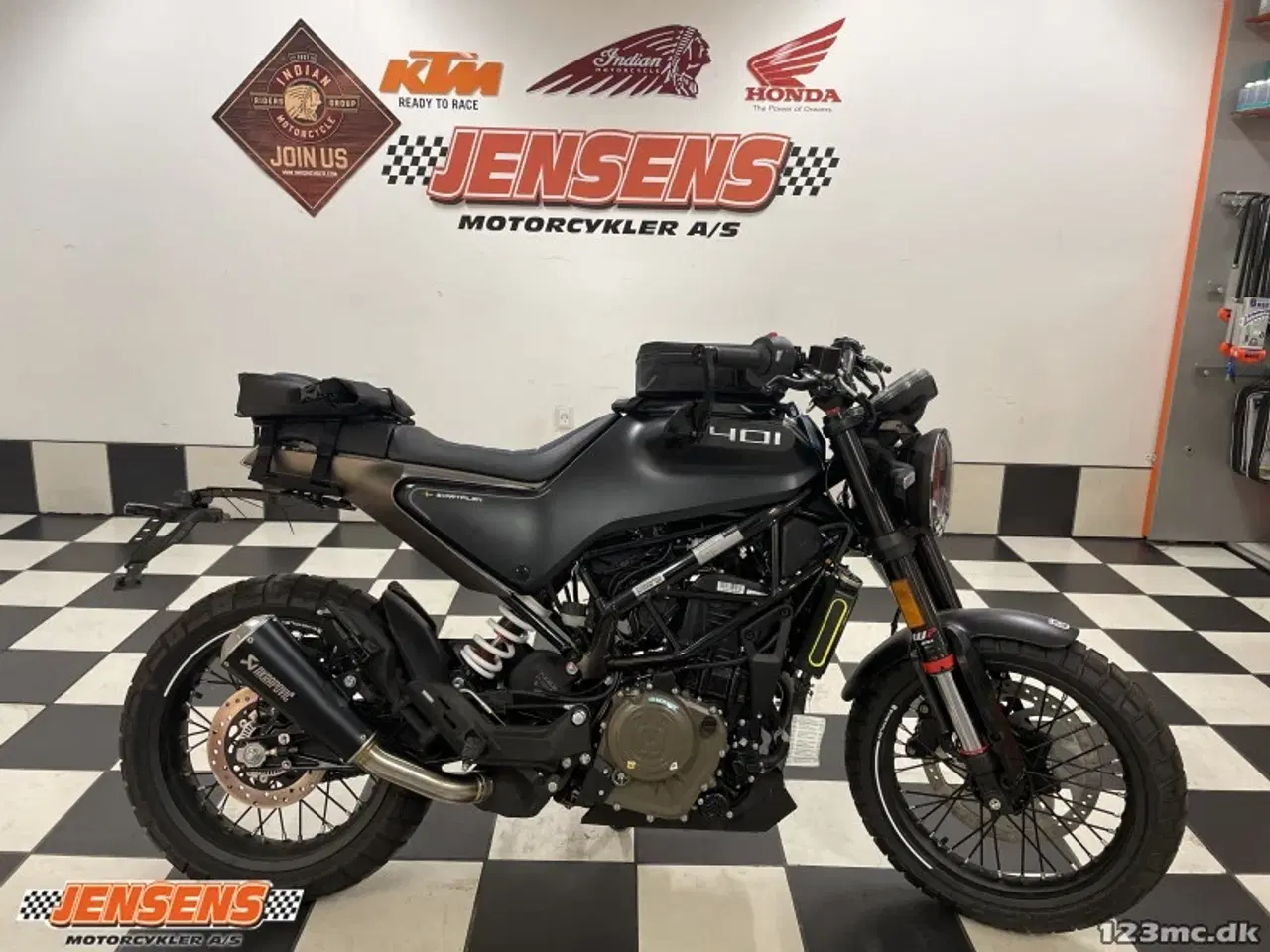 Billede 1 - Husqvarna Svartpilen 401
