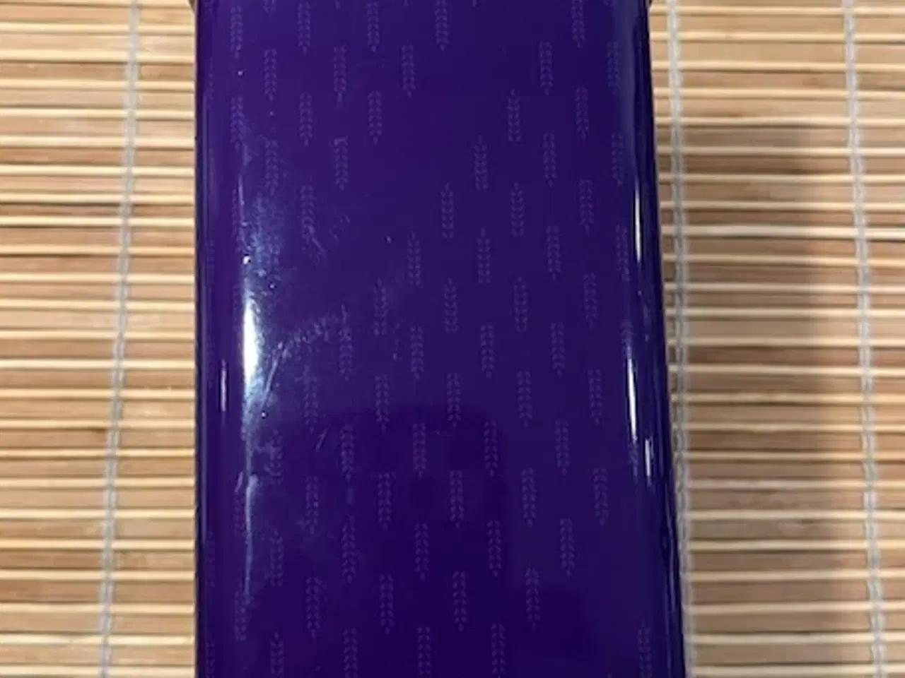 Billede 2 - GRØD København metal dåse i flot lilla farve