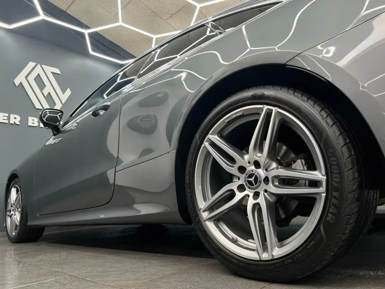 Billede 18 - Mercedes E300 2,0 Coupé aut.