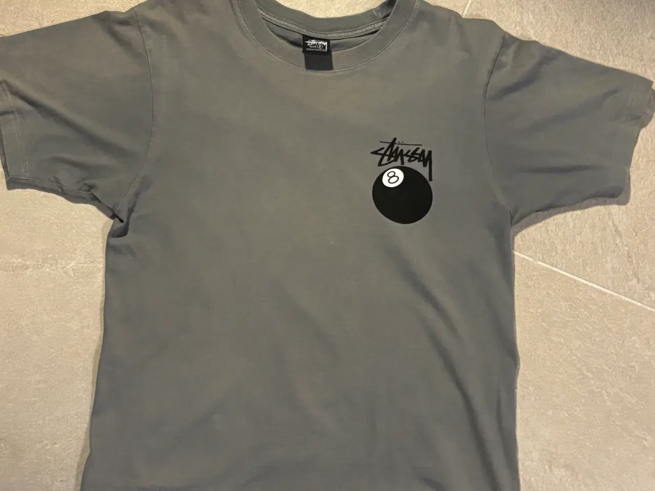 Billede 1 - Stüssy 8 Ball t-shirt 