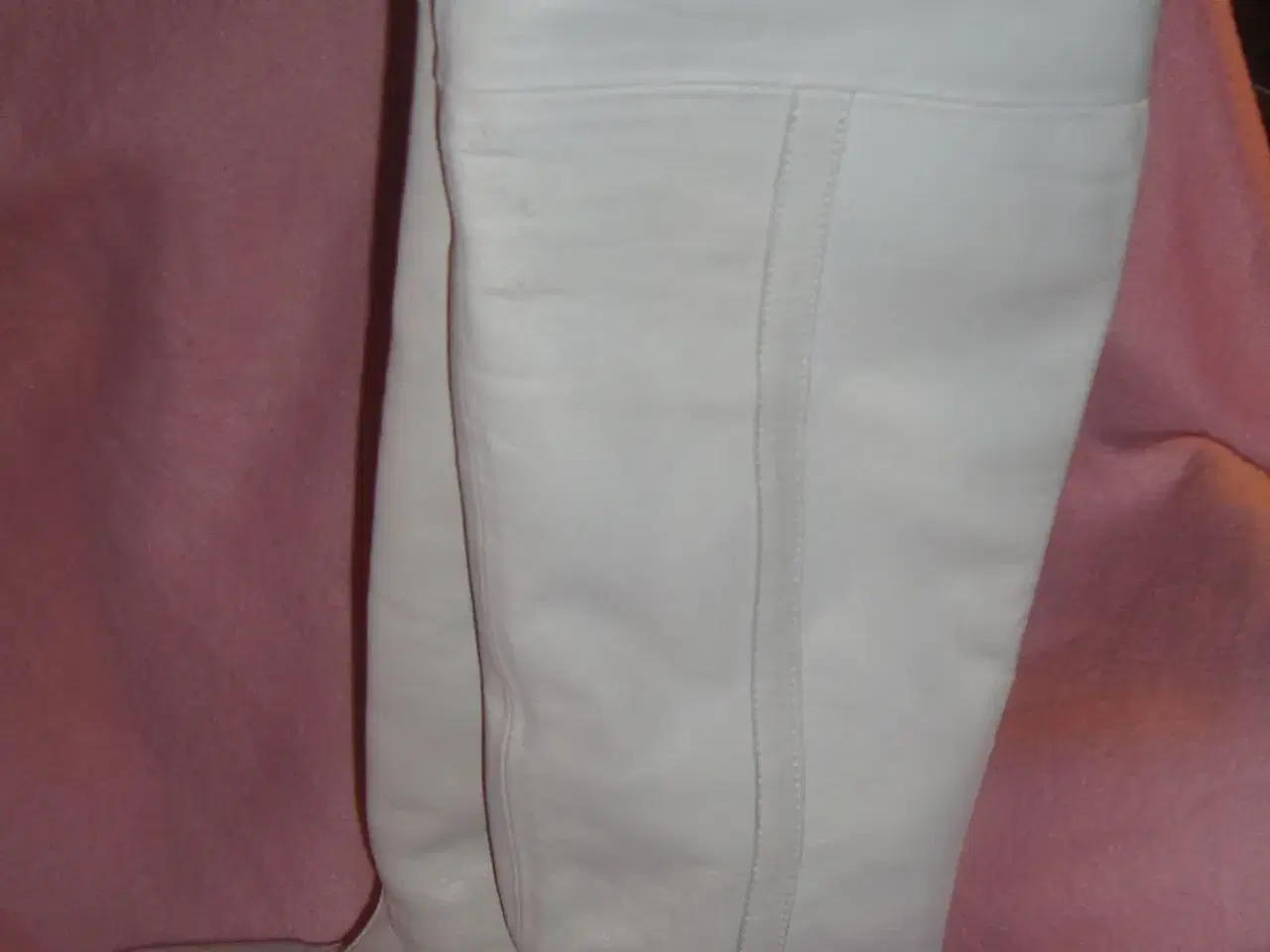 Billede 1 - Hvid overknee læderstøvle