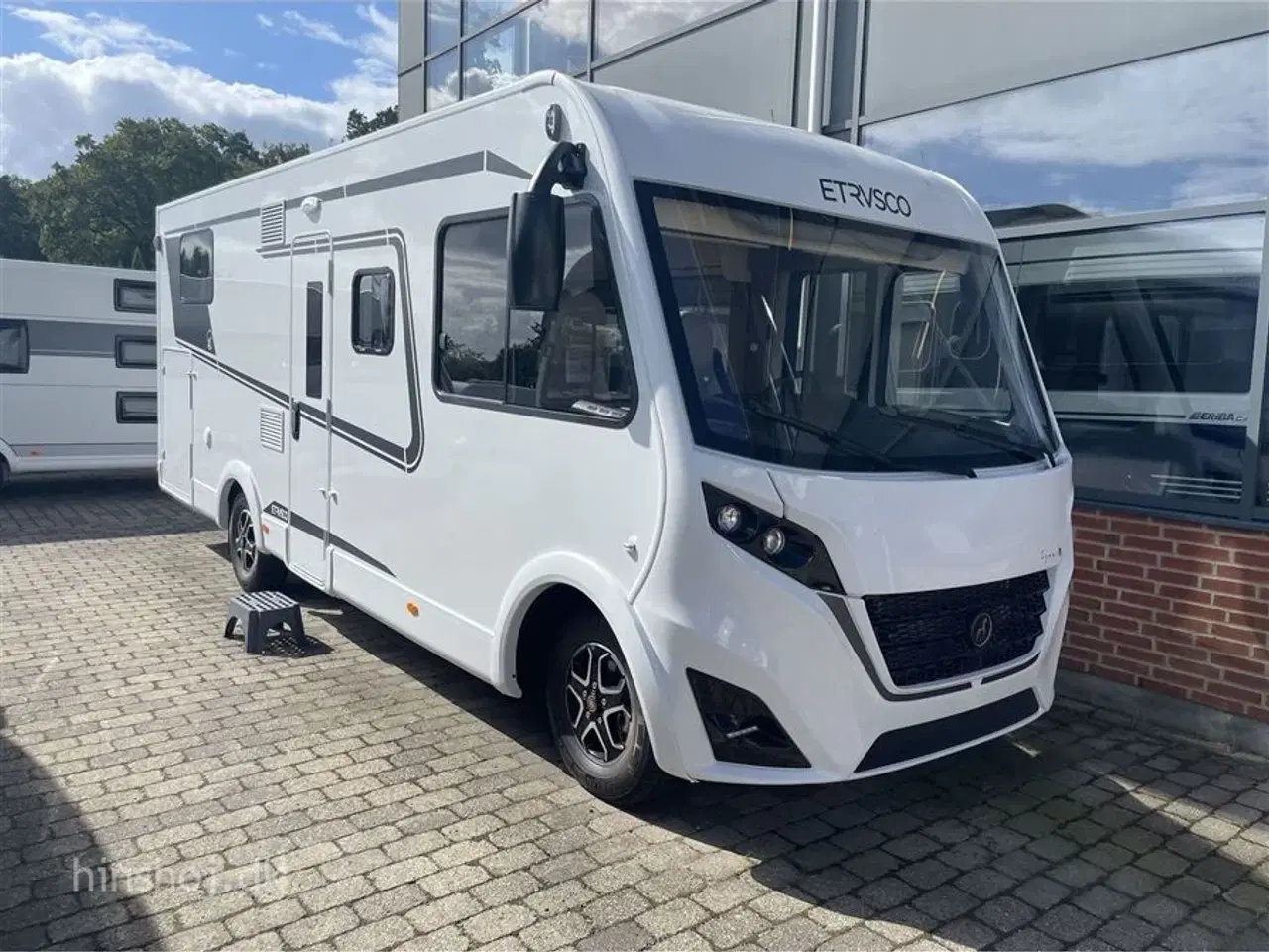 Billede 21 - 2024 - Hymer Etrusco   Etrusco by Hymer er Italiensk Elegance og Komfort fra Hinshøj Caravan