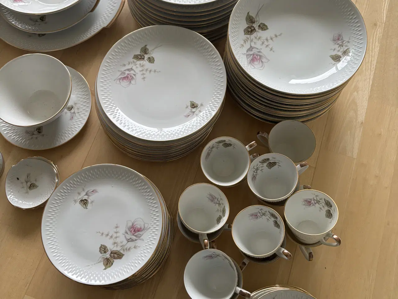 Billede 5 - Kaffe og spisestel, Bavaria Edelstein Rose