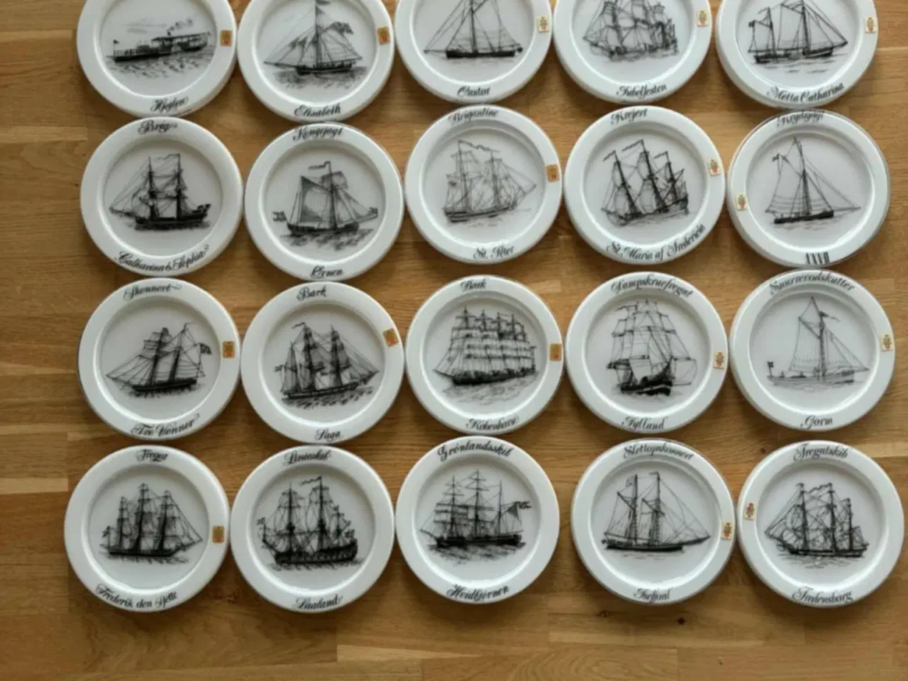 Billede 1 - Holmegård Skibsplatter 