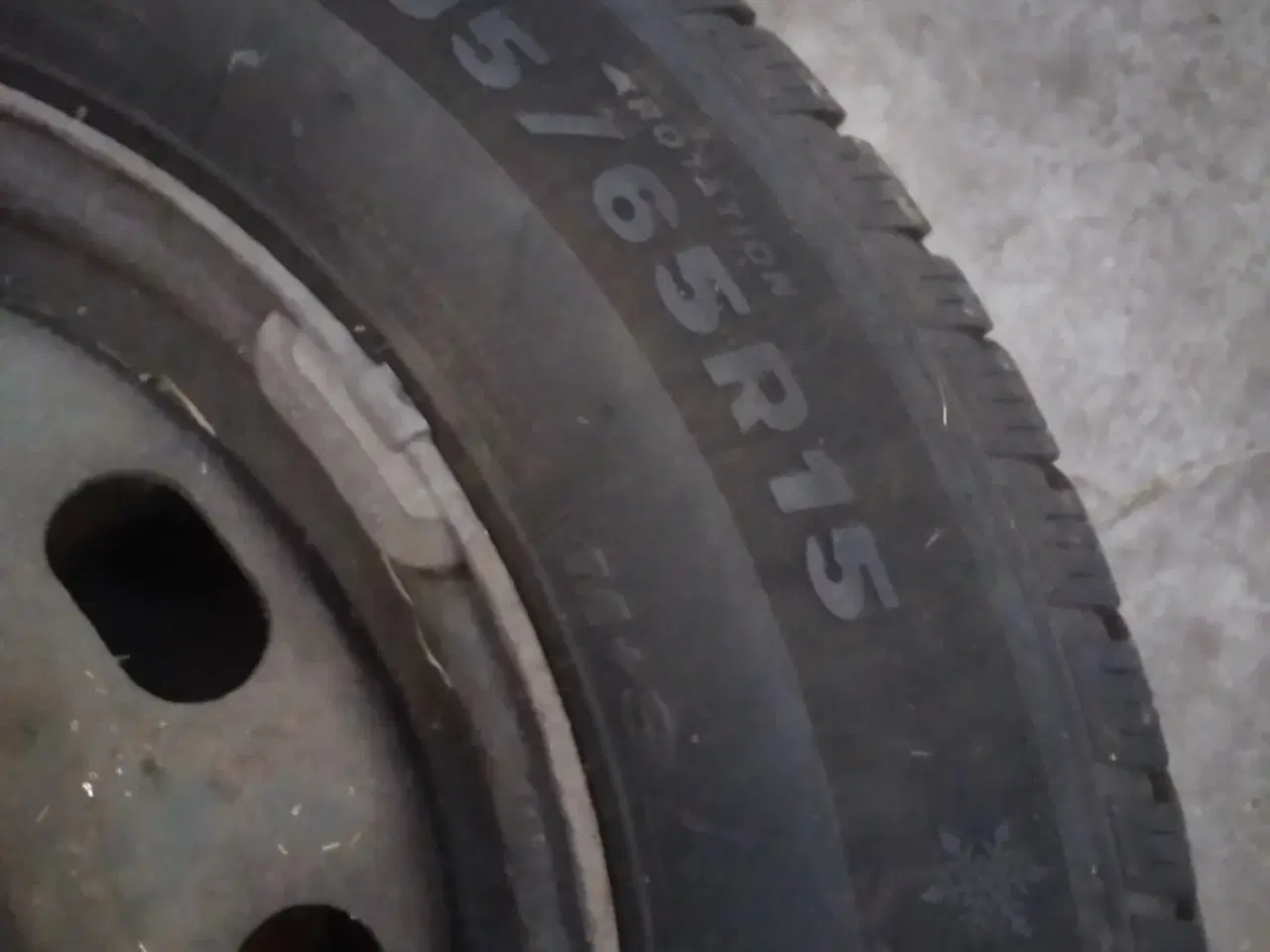 Billede 4 - Brugt vinterdæk 