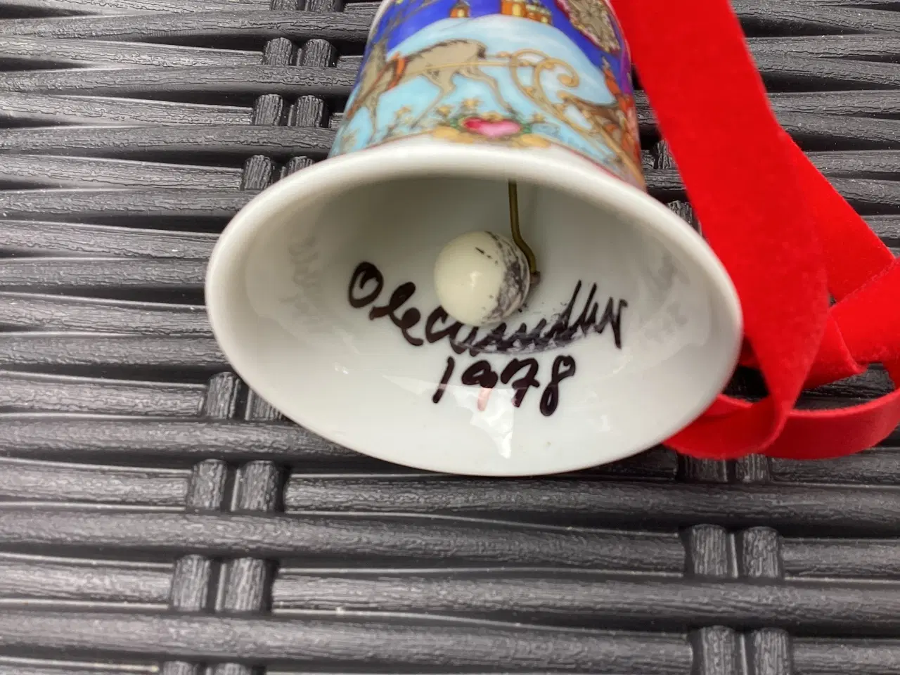 Billede 7 - Juleklokke, porcelæn 1978- jul i lapland