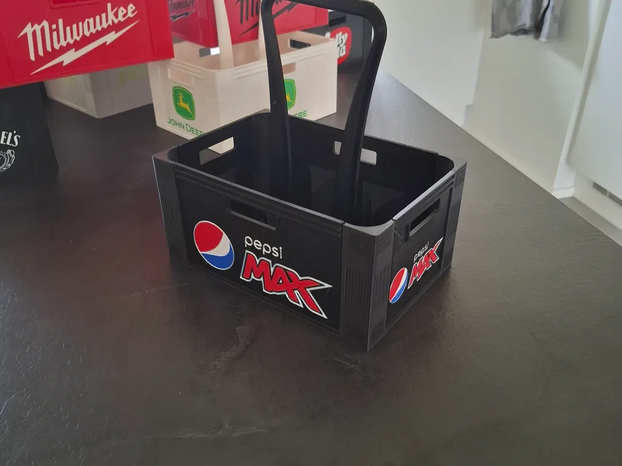 Billede 8 - đ„€ Pepsi Max kasse â gaveidĂ© til Pepsi-elskeren đ