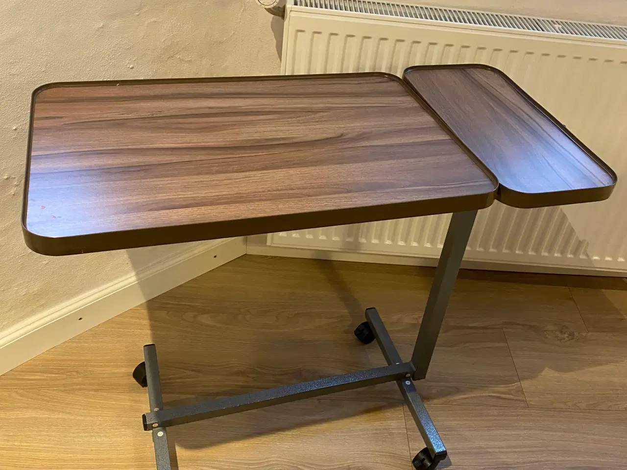 Billede 9 - 2 delt sengebord fra livet som senior