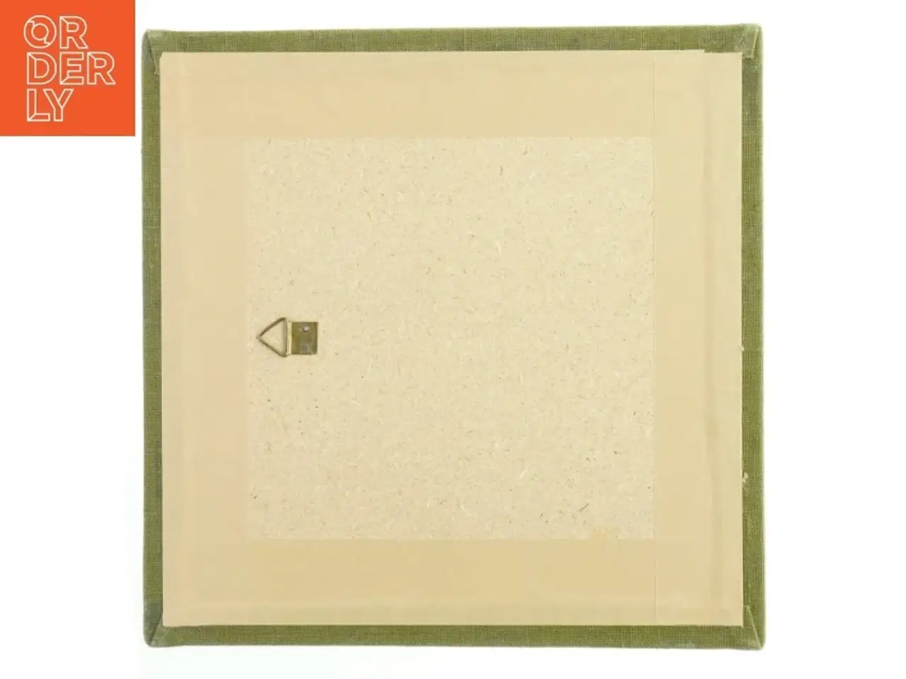 Billede 3 - Broderee3 roser vægophæng (str. 36,5x36 cm)