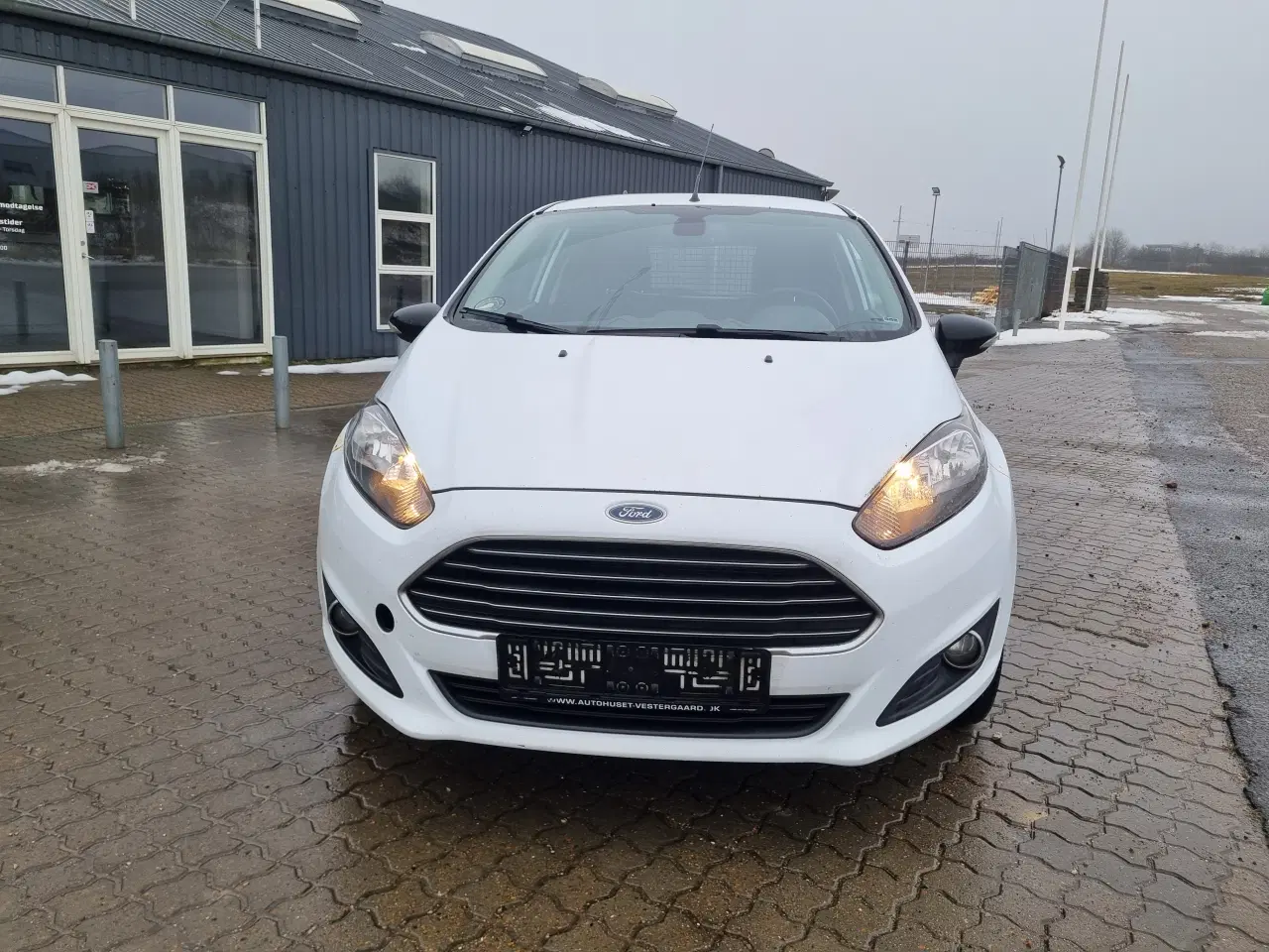 Billede 2 - Ford Fiesta 1,5 TDCi 75 HK Van – Økonomisk og velk