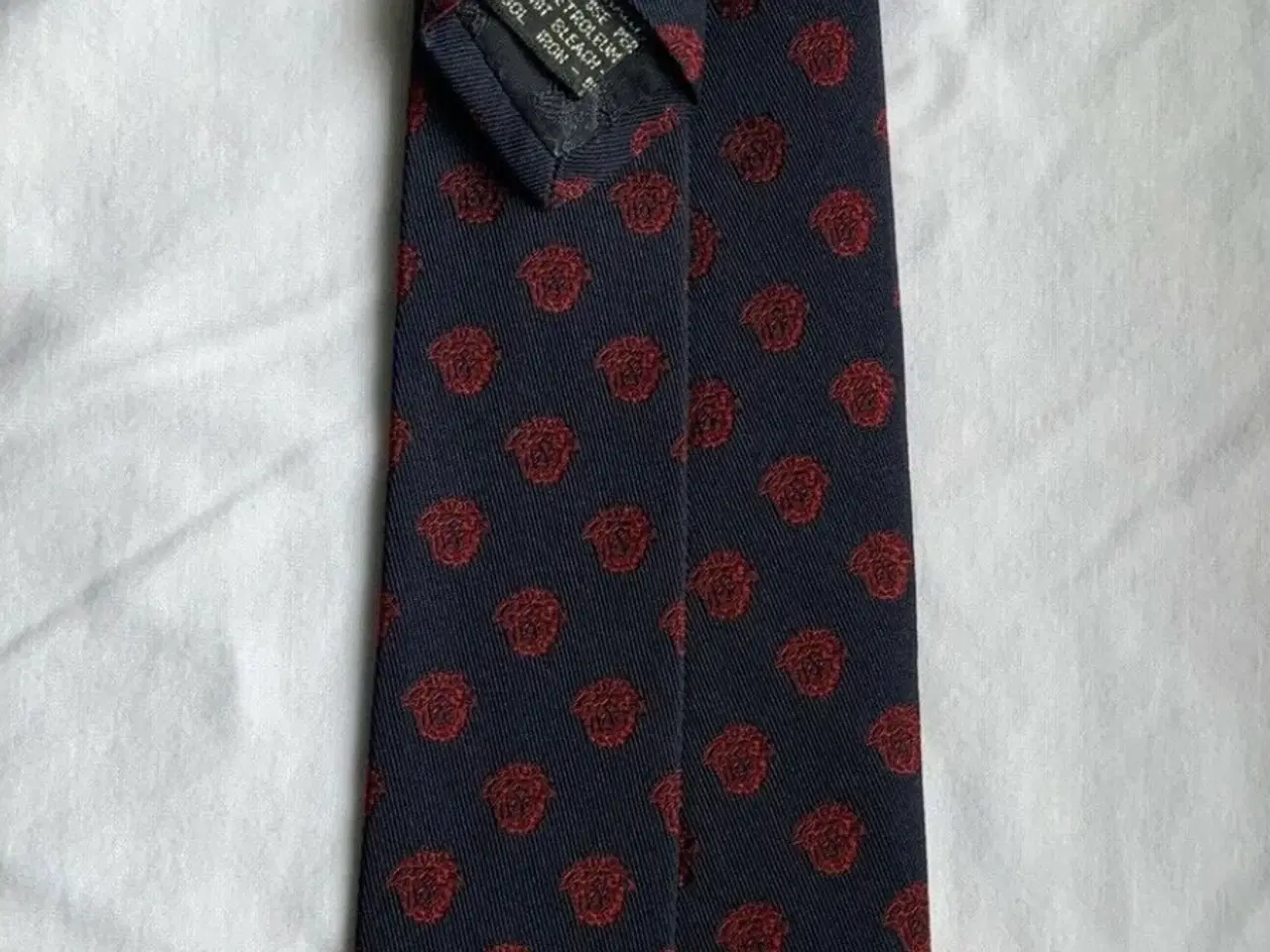 Billede 4 - Versace slips, Silk