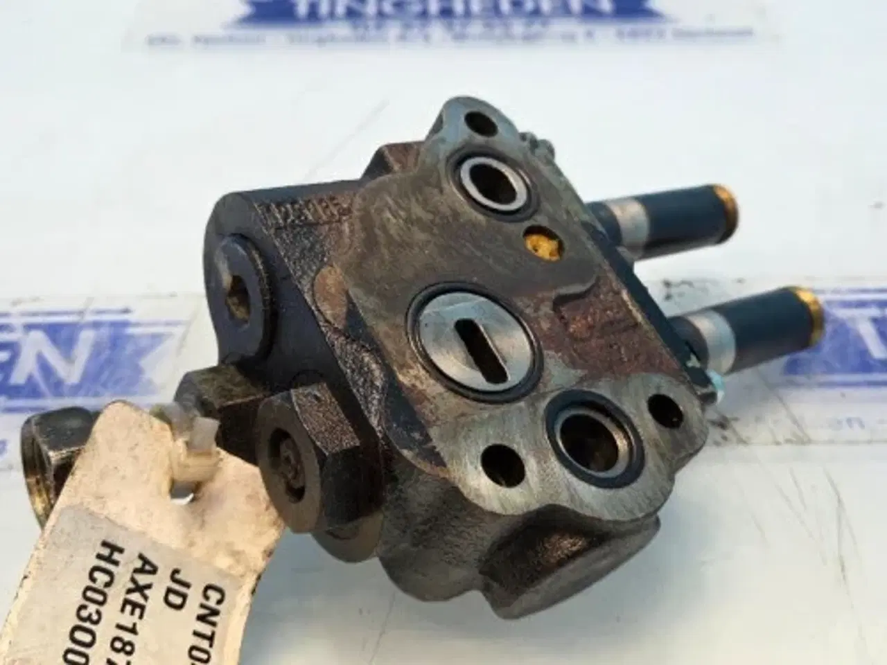 Billede 9 - John Deere 9780 CTS Trykventil AXE18738