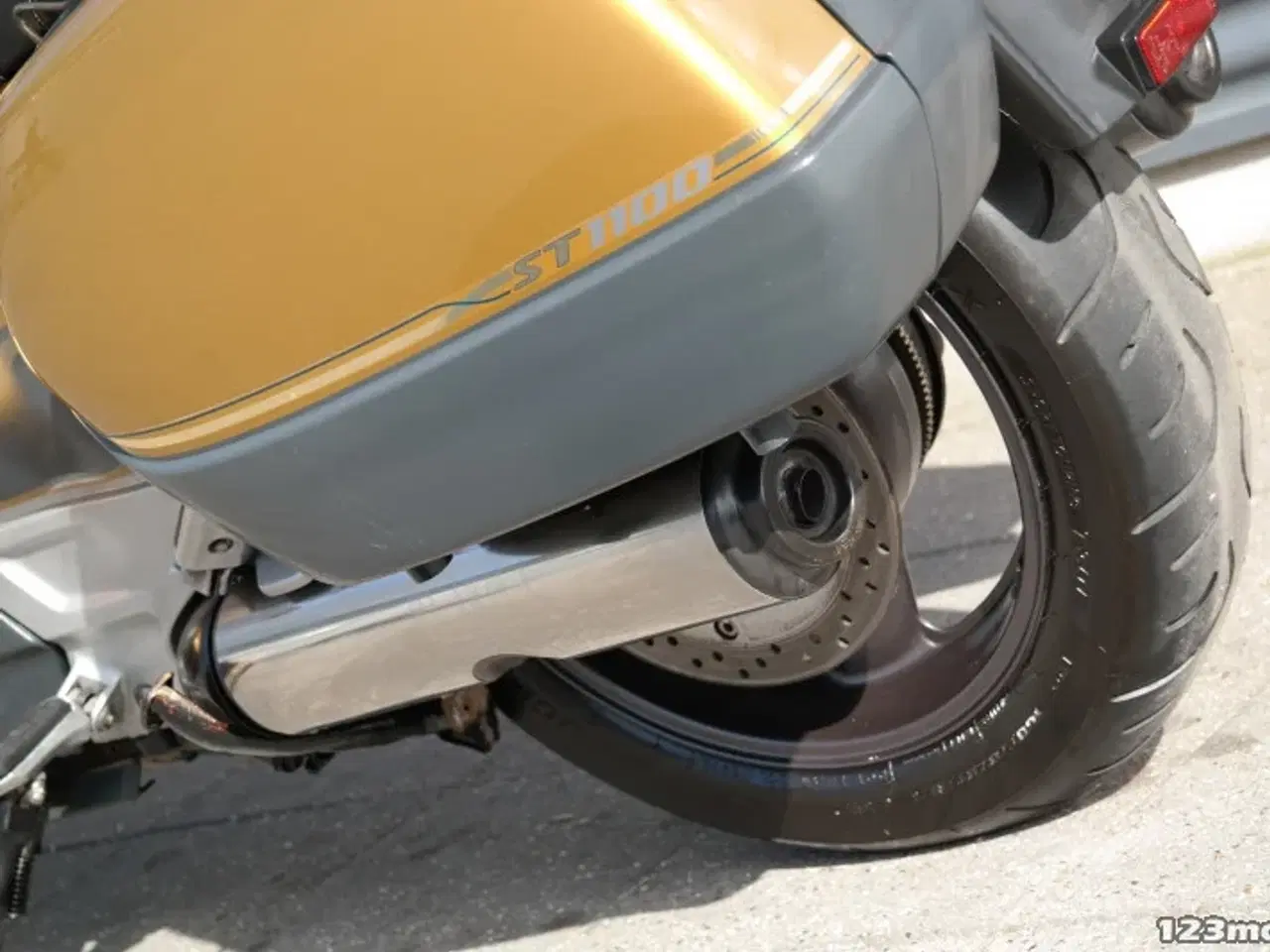 Billede 28 - Honda ST 1100 Pan European MC-SYD       BYTTER GERNE