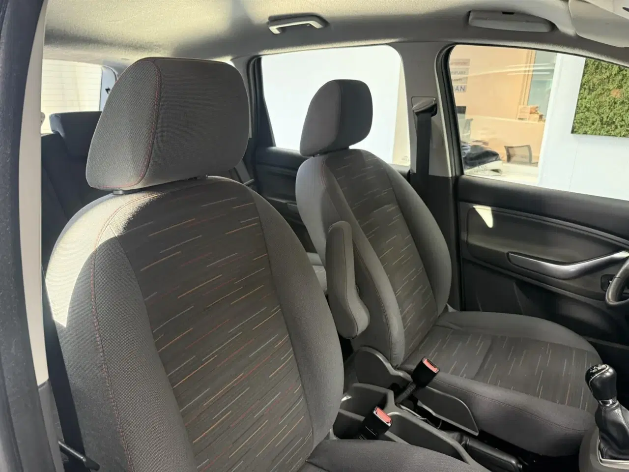 Billede 9 - Ford C-MAX 1,6 TDCi Ambiente 90HK