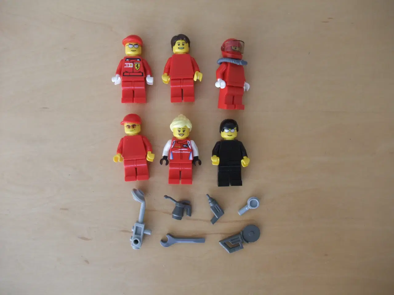 Billede 1 - Lego Ferrari Figurer+Tilbehør