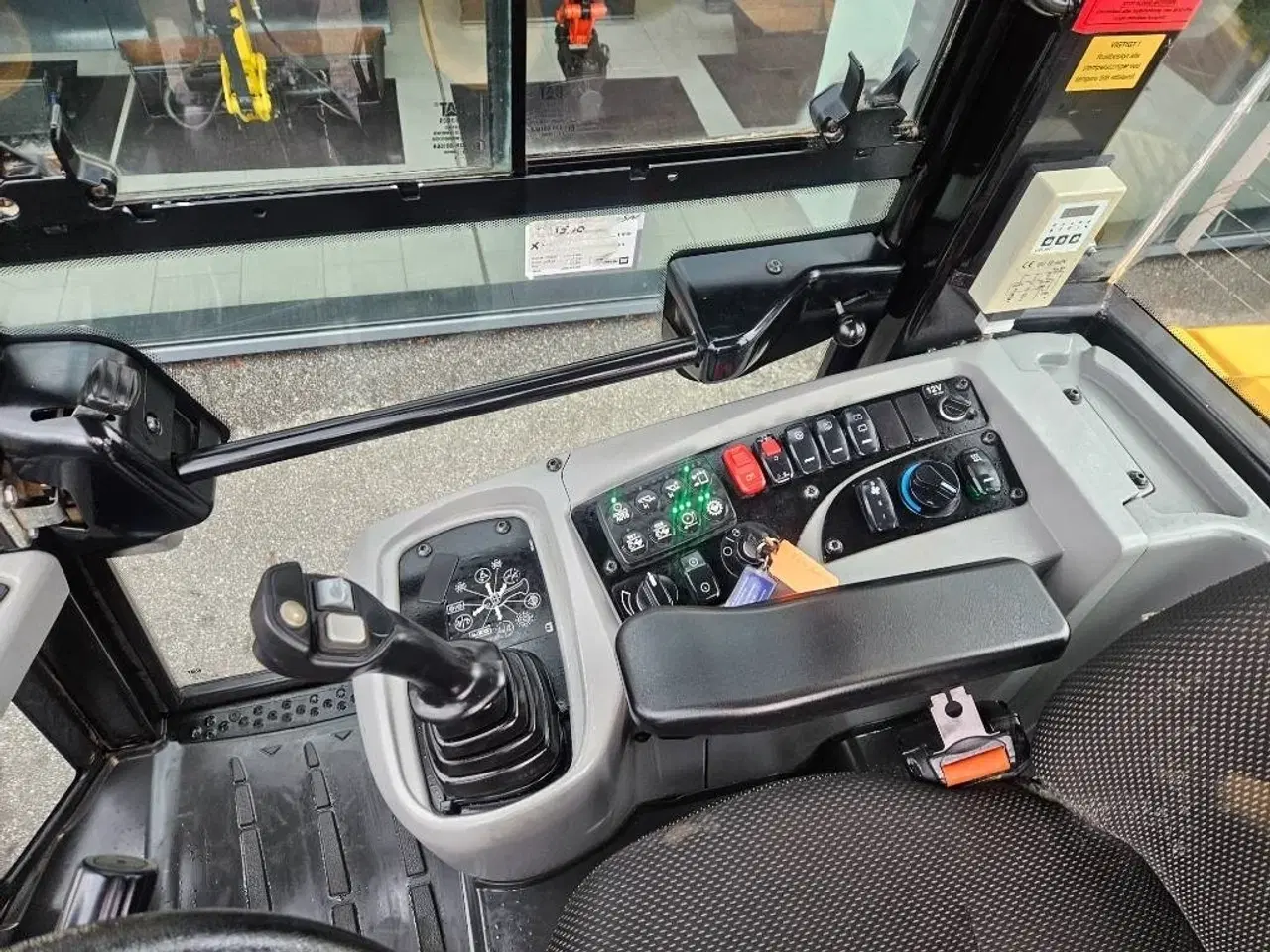 Billede 8 - CAT 908m