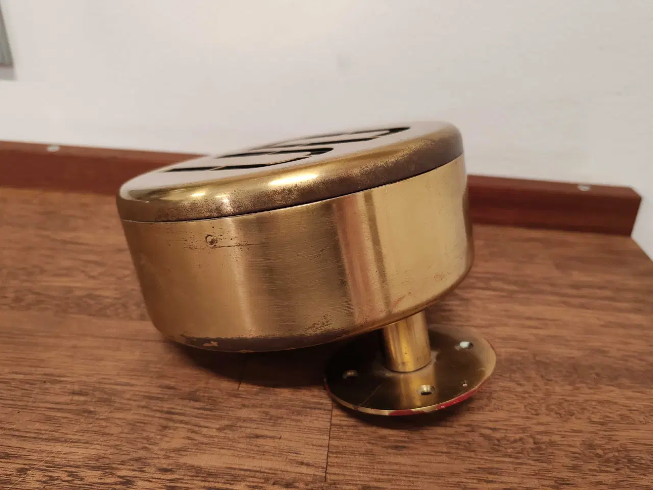 Billede 8 - Ud lysskilt i messing