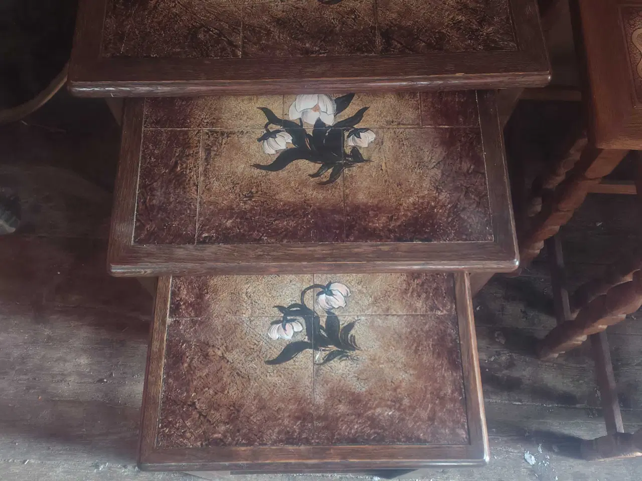 Billede 2 - 2 sæt indskudsborde