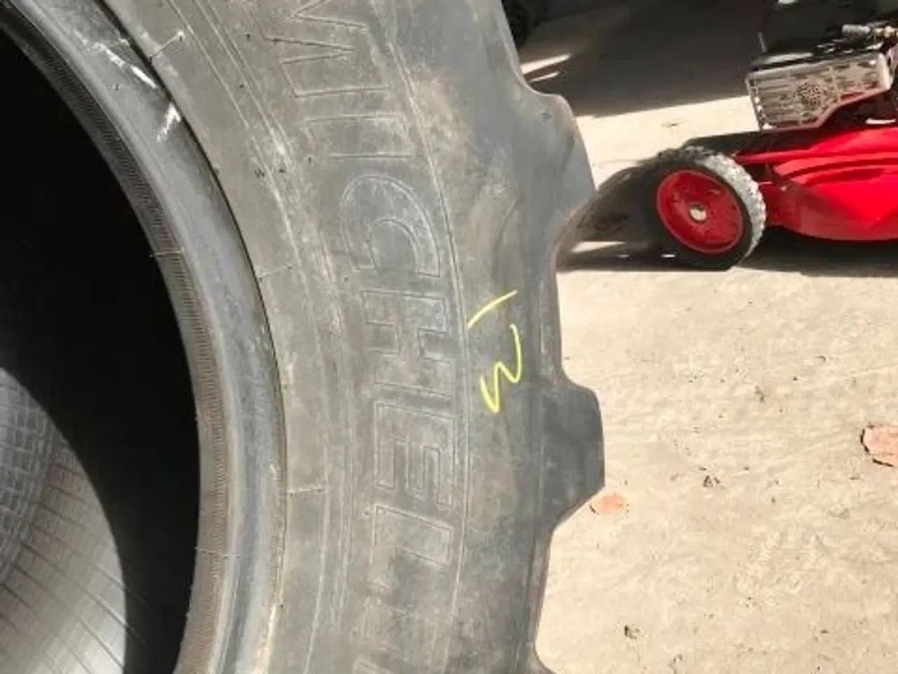 Billede 3 - Michelin 600/70R30 X BIB