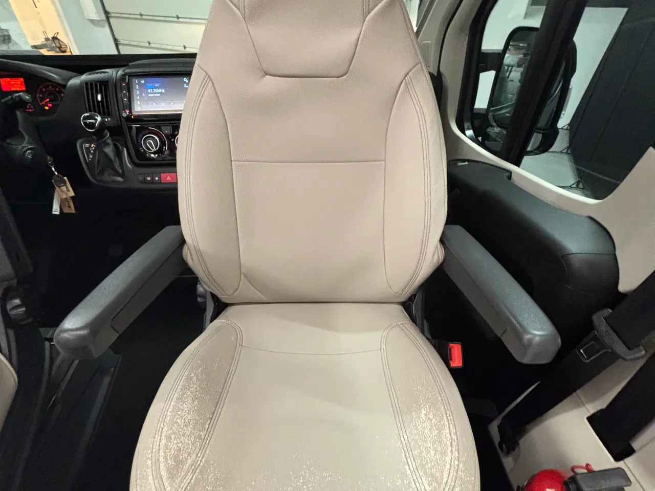 Billede 15 - Autocamper til salg - McLouis Menfys Prestige 4