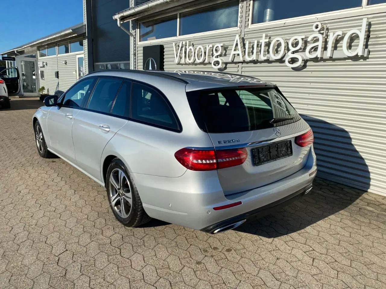 Billede 2 - Mercedes E220 d 2,0 Avantgarde stc. aut.