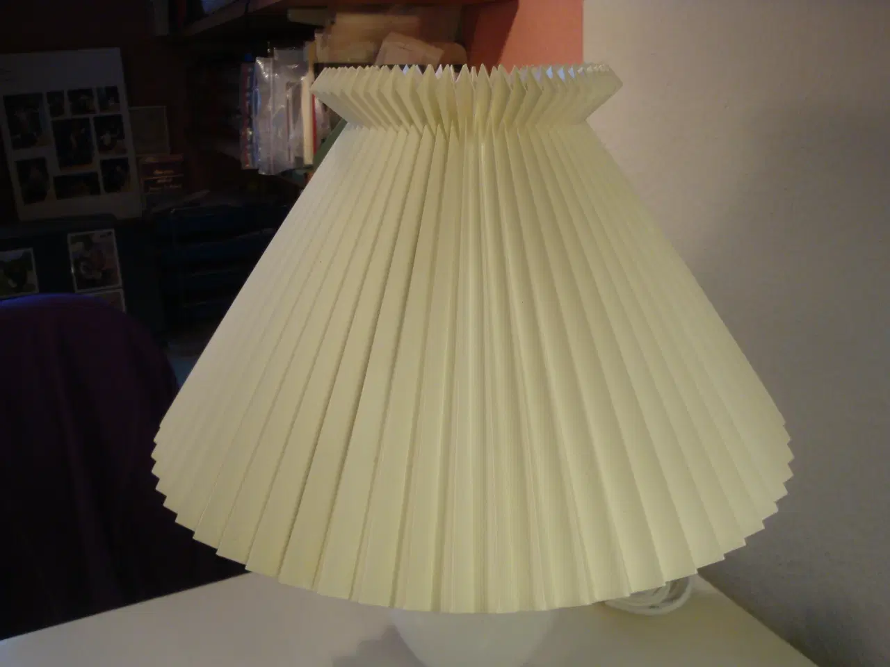 Billede 6 - Holmegaard bordlampe med Le Klint skærm