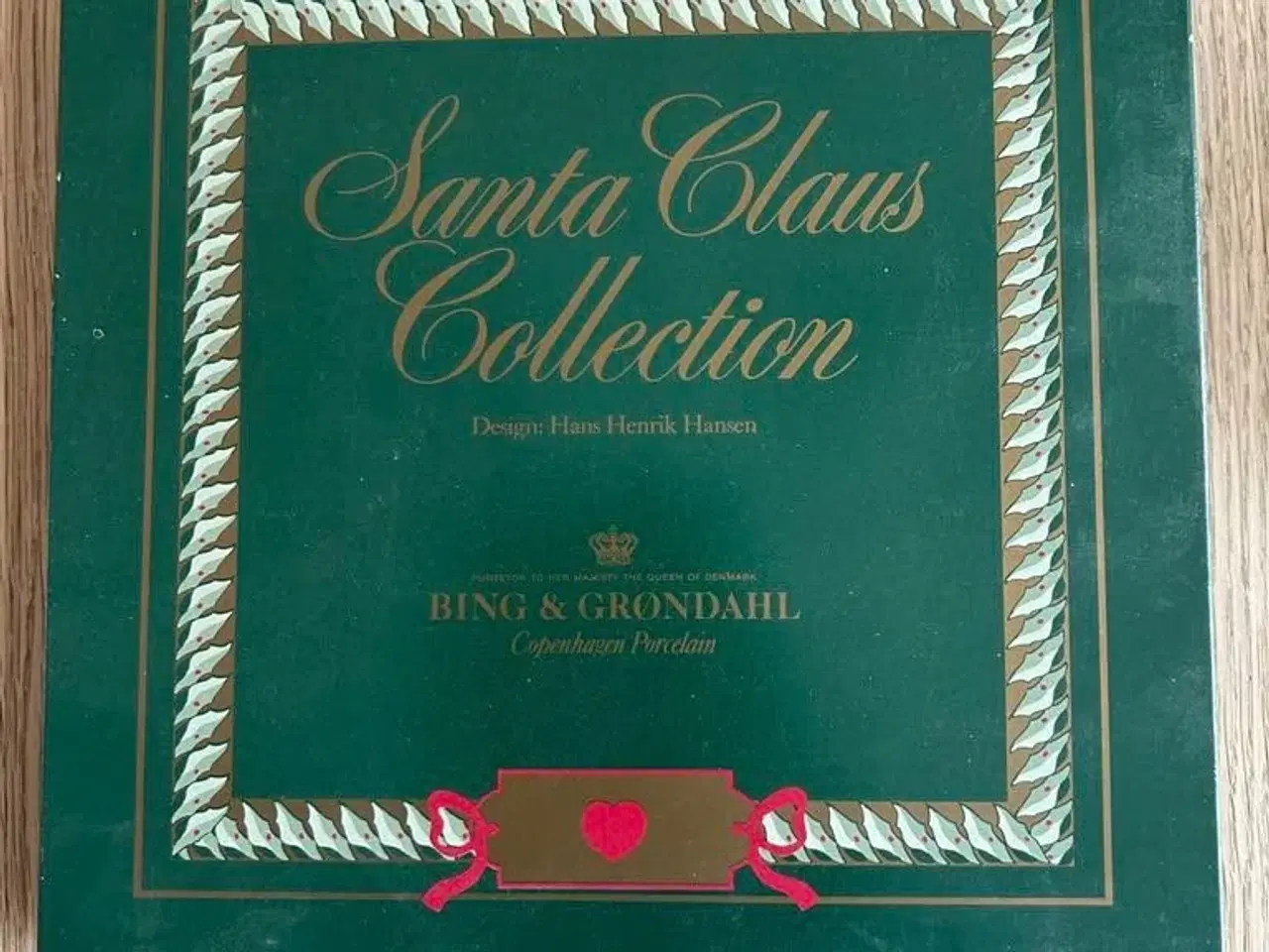 Billede 7 - 4 Bing & Grøndahl Santa Claus Collection platter