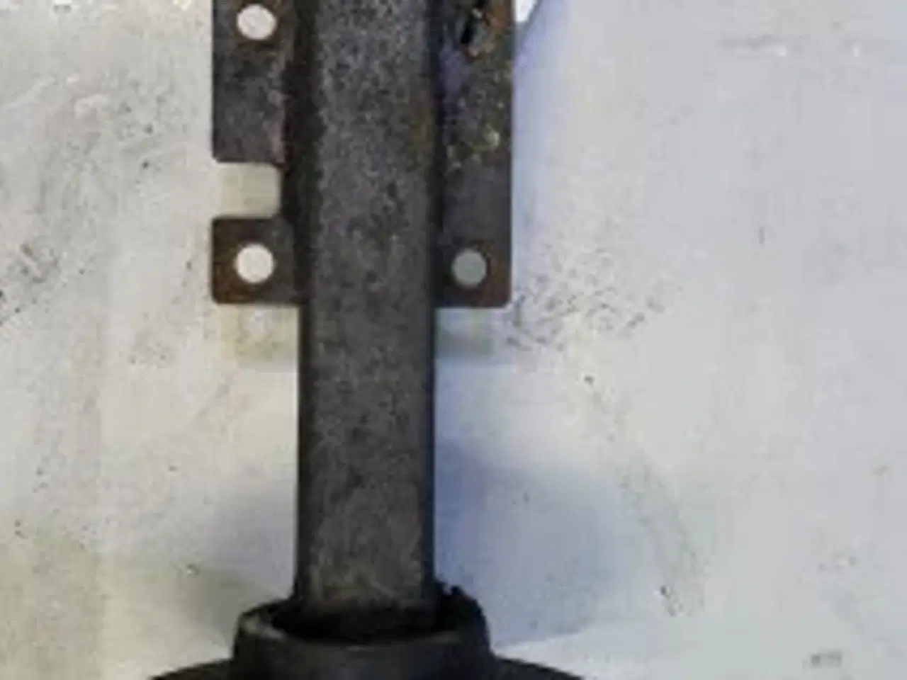 Billede 5 - Claas Variant 385 Hjulaksel 8434280