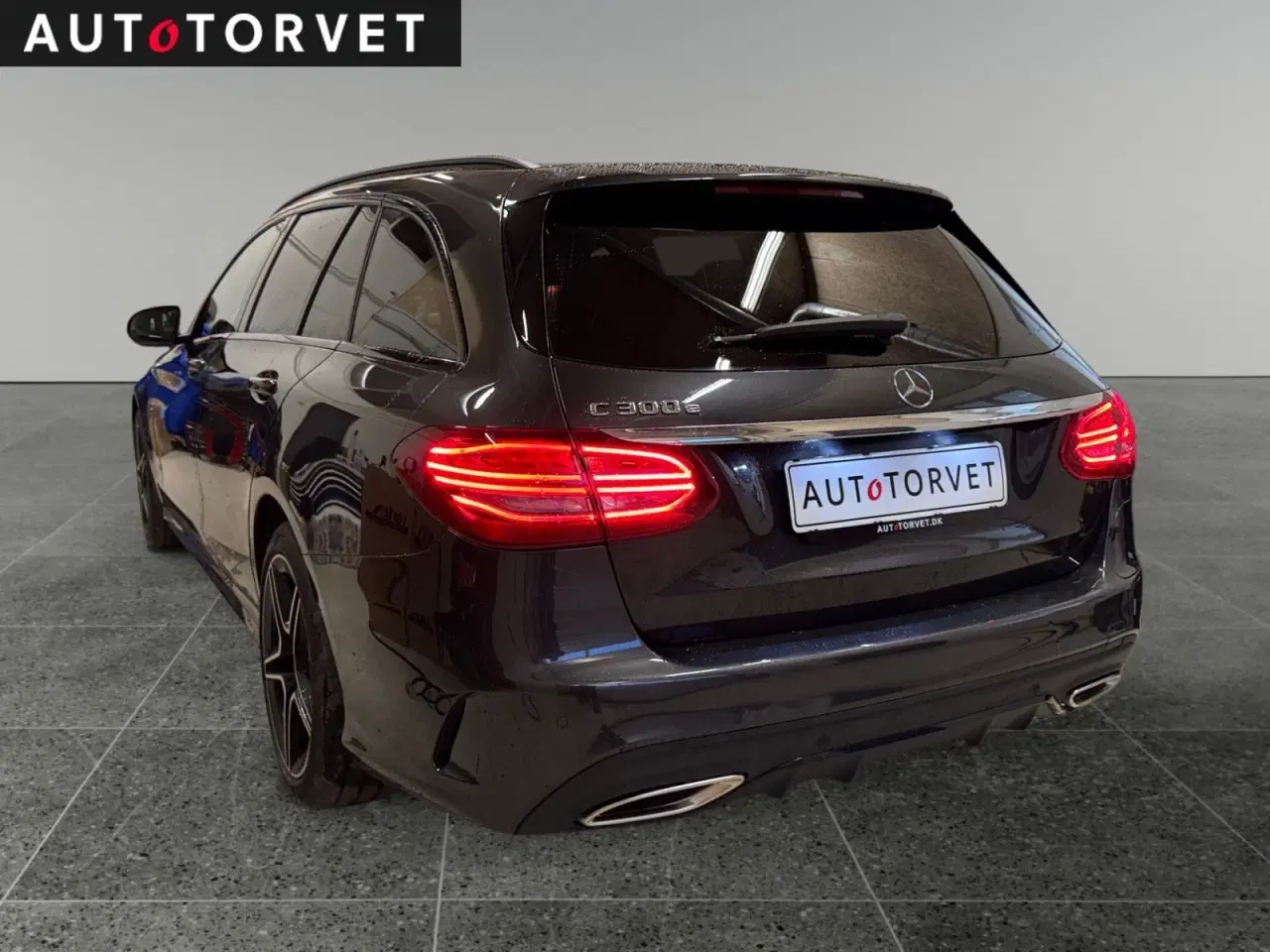 Billede 4 - Mercedes C300 e 2,0 AMG Line Night Edition stc. aut.