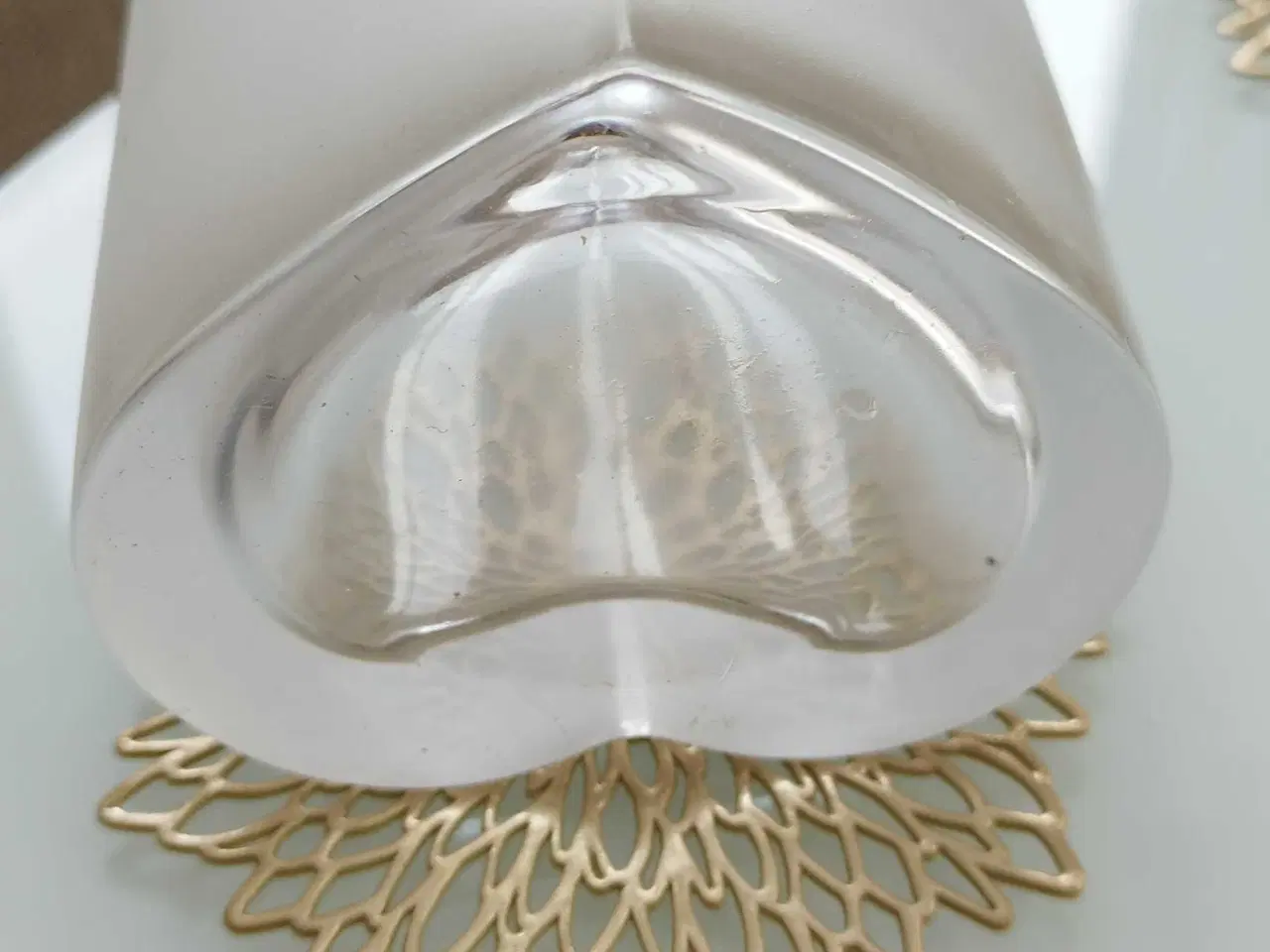 Billede 4 - Sød hjerte vase i glas/ frostet glas