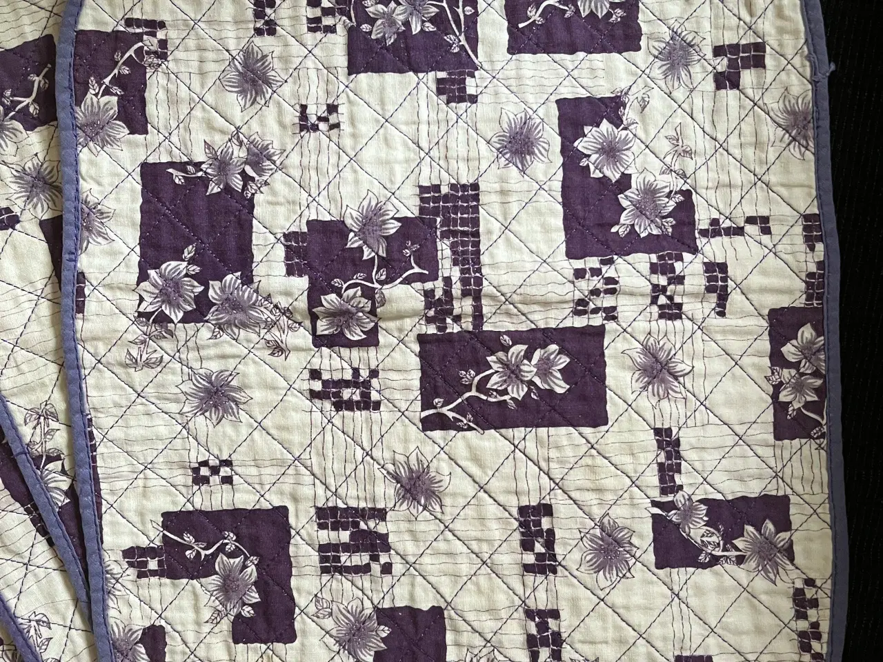 Billede 2 - Dækkeservietter 