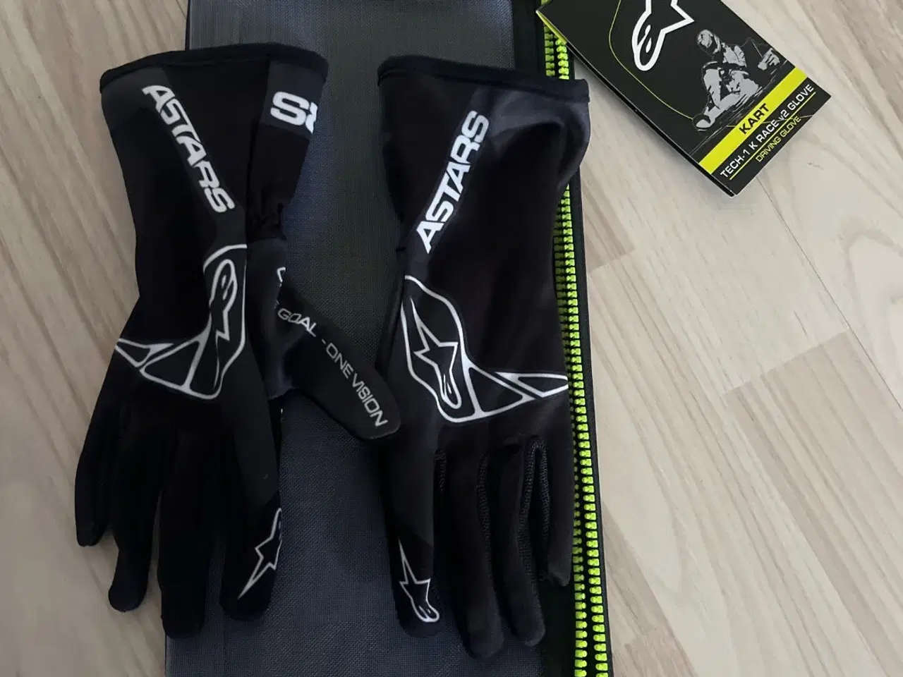 Billede 1 - Nye karting kørehandsker fra alpinestars