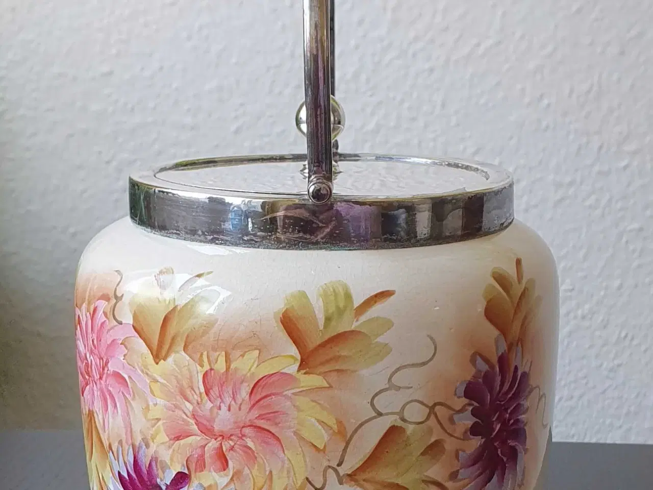 Billede 4 - SUPER FIN KIKSESPAND. 