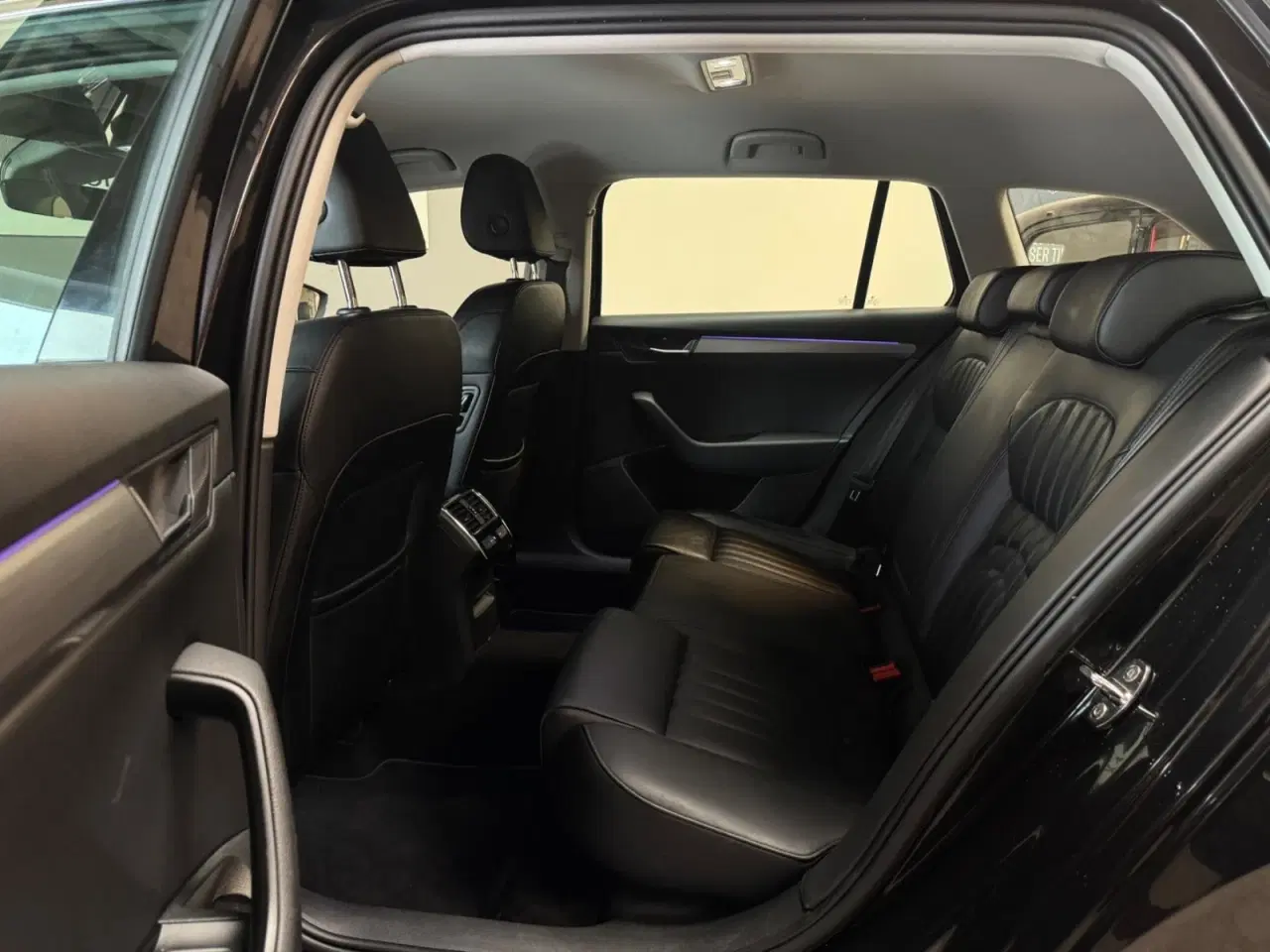 Billede 8 - Skoda Superb 2,0 TDi 150 Style Combi DSG