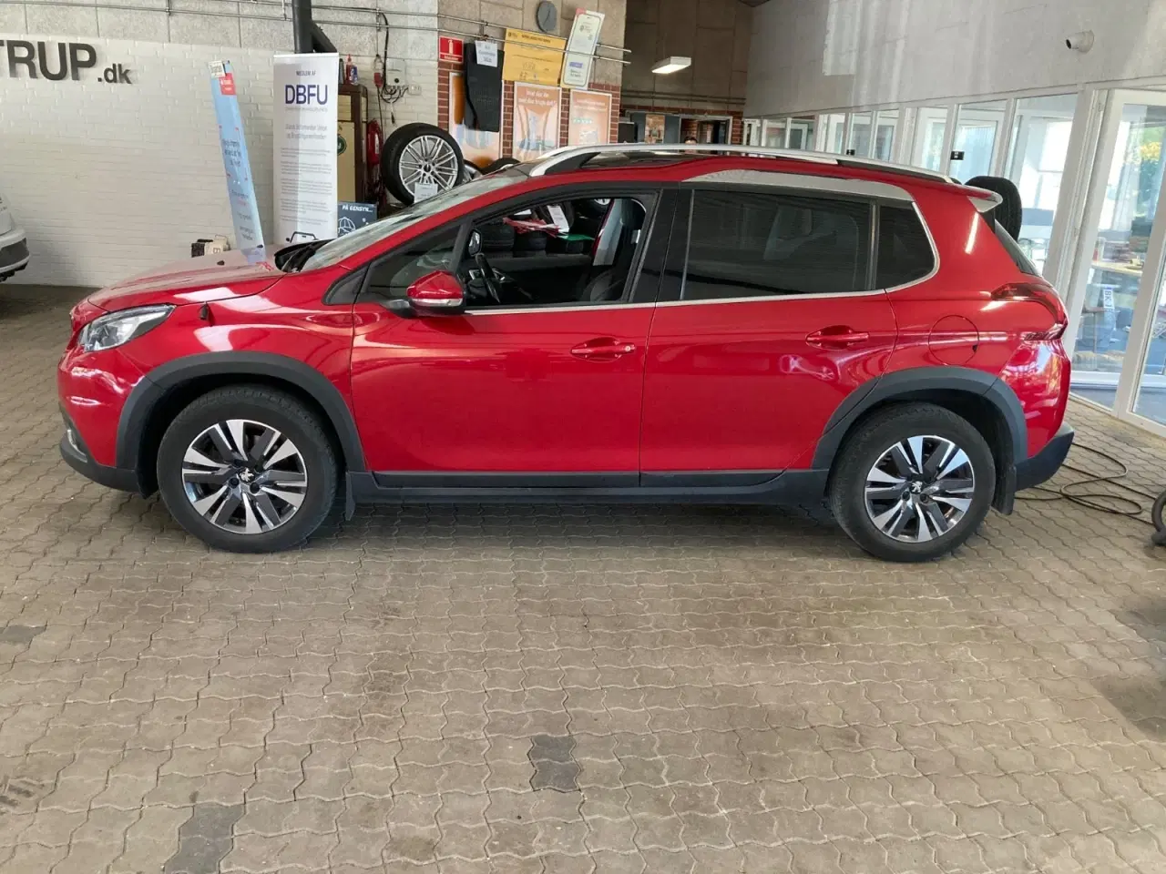 Billede 2 - Peugeot 2008 1,2 PureTech 110 Allure EAT6