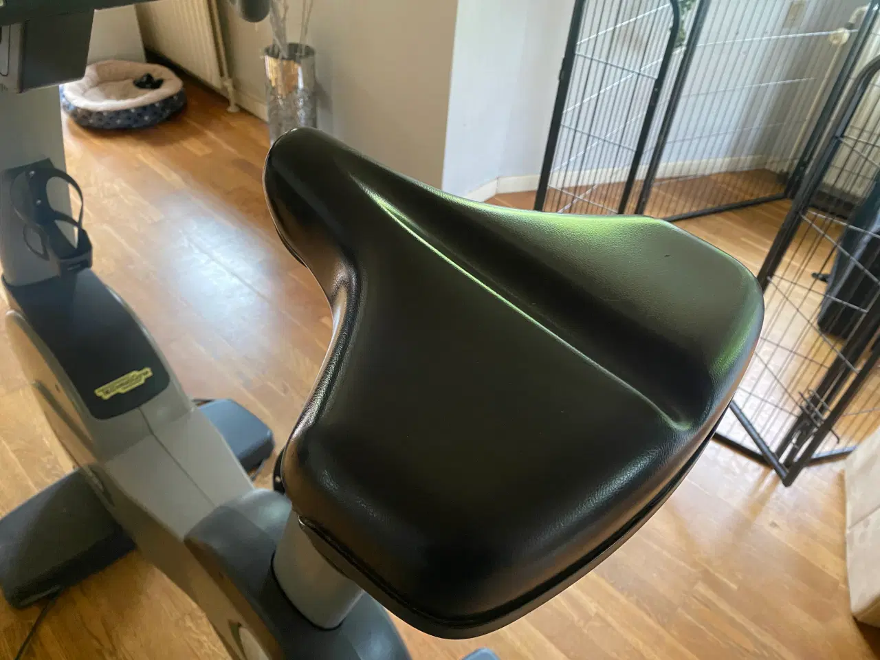 Billede 4 - Technogym motionscykel 