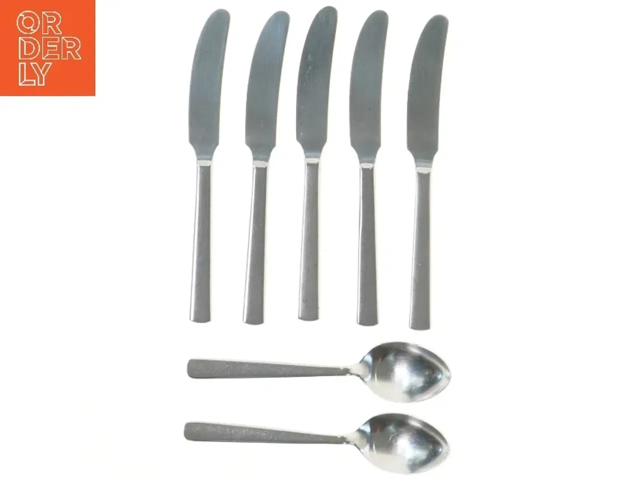 Billede 1 - Bestik sæt med knive og skeer (str. 7 stk 20 & 17,5 cm)