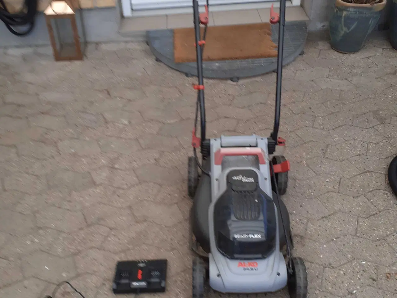 Billede 1 - Plæneklipper 