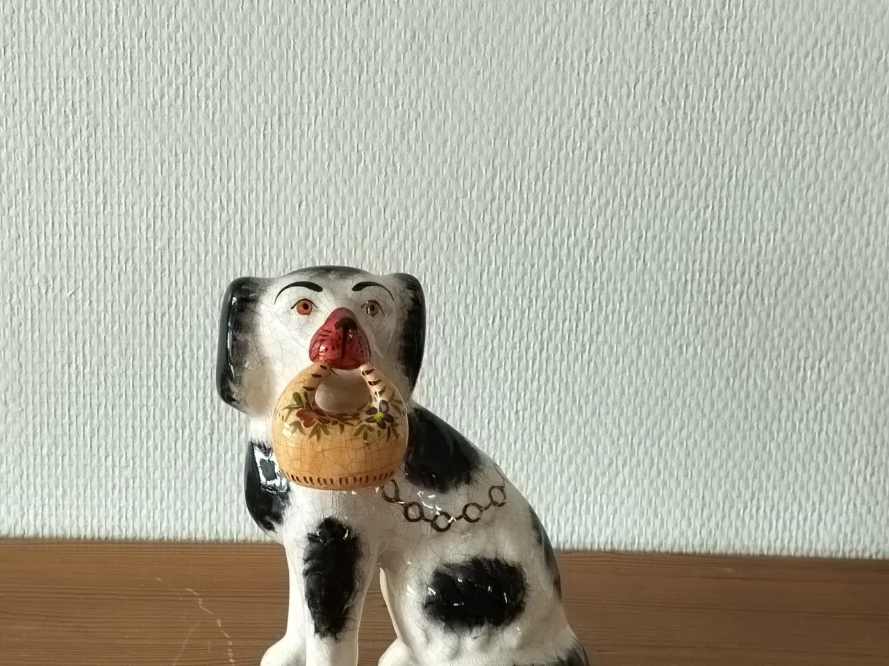 Billede 1 - Staffordshire William Kent - Super sød hund