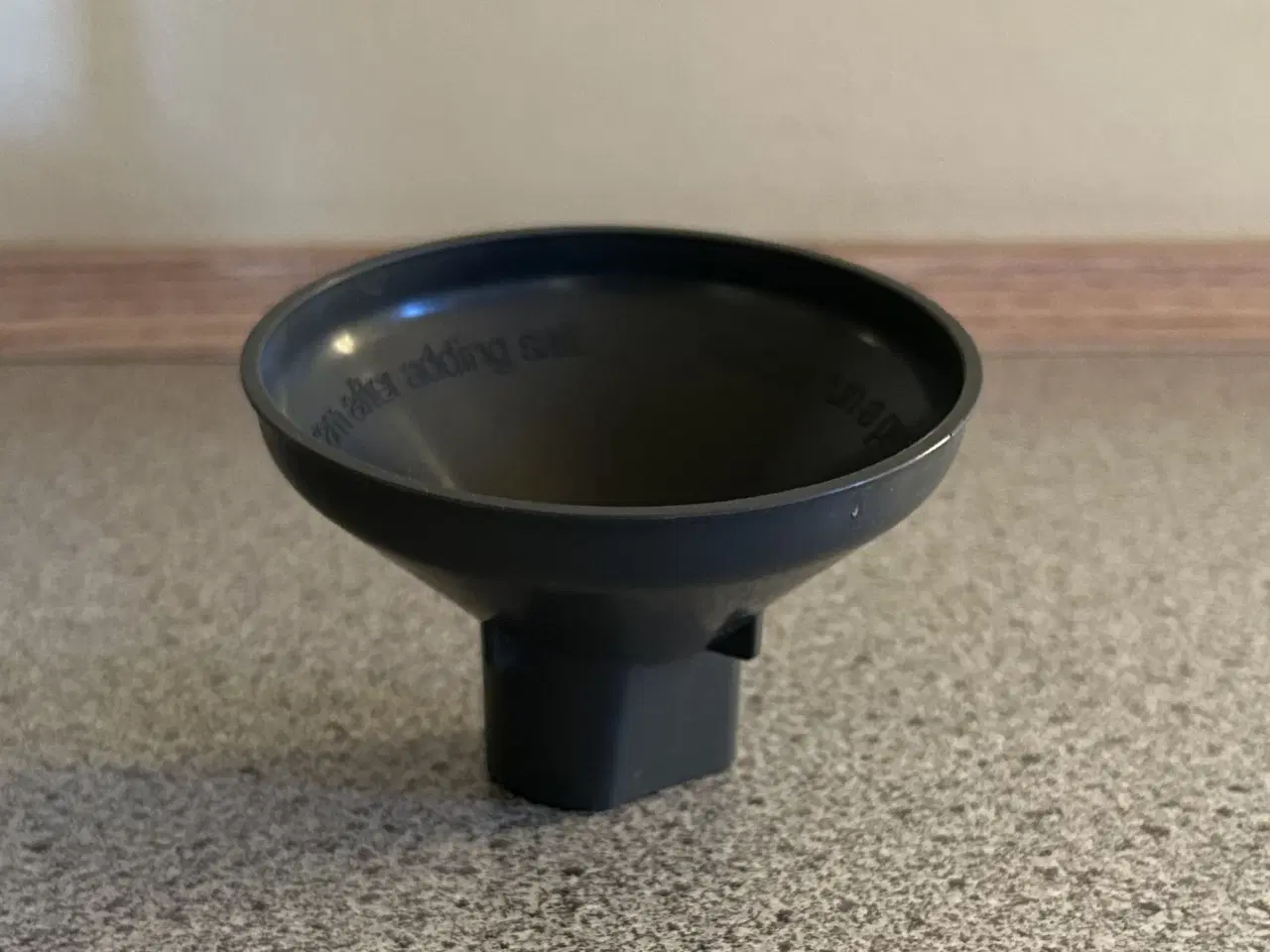 Billede 1 - Salttragt til Asko opvaskemaskine