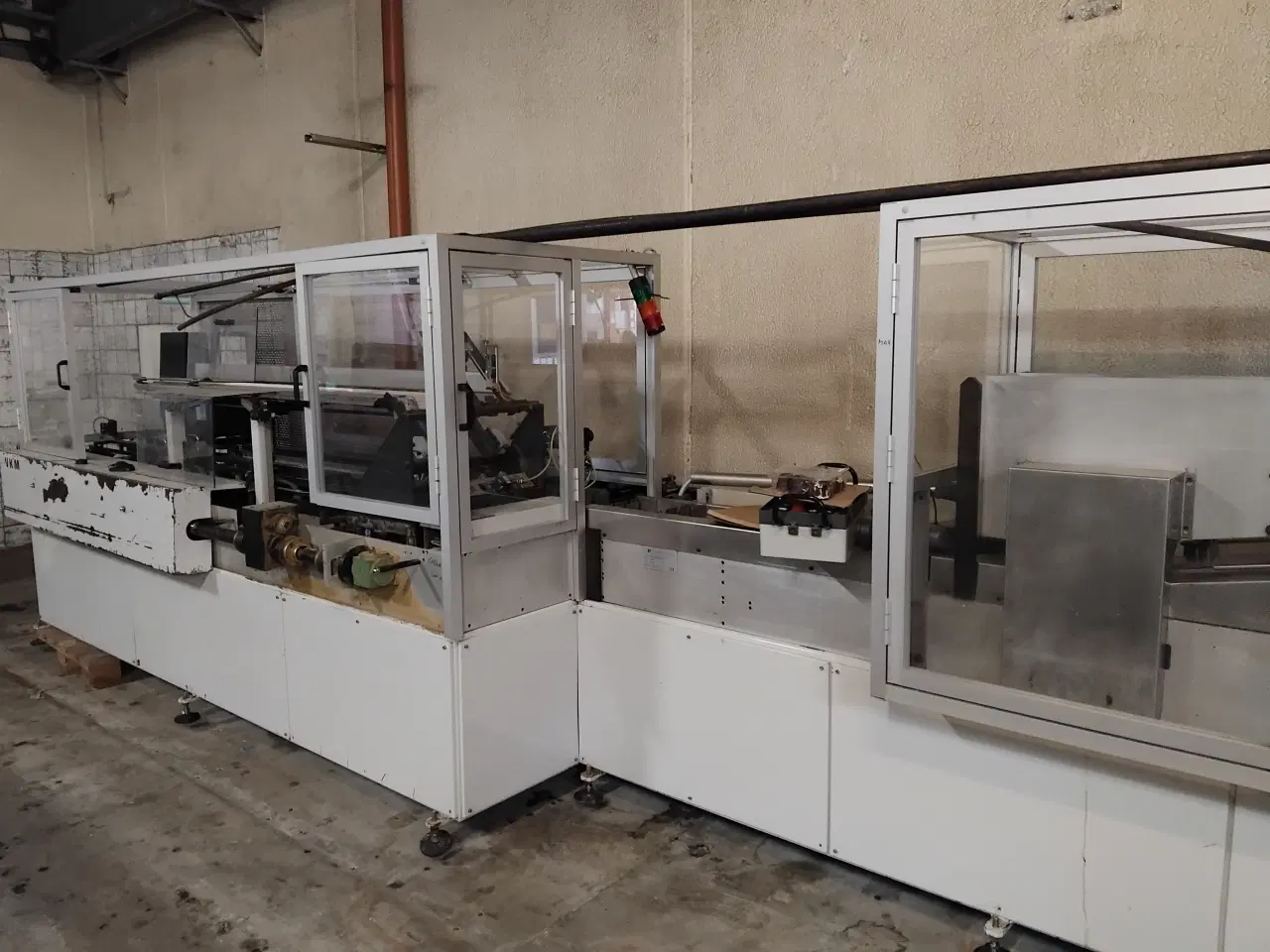 Billede 1 - Æskerejser og lukkemaskine