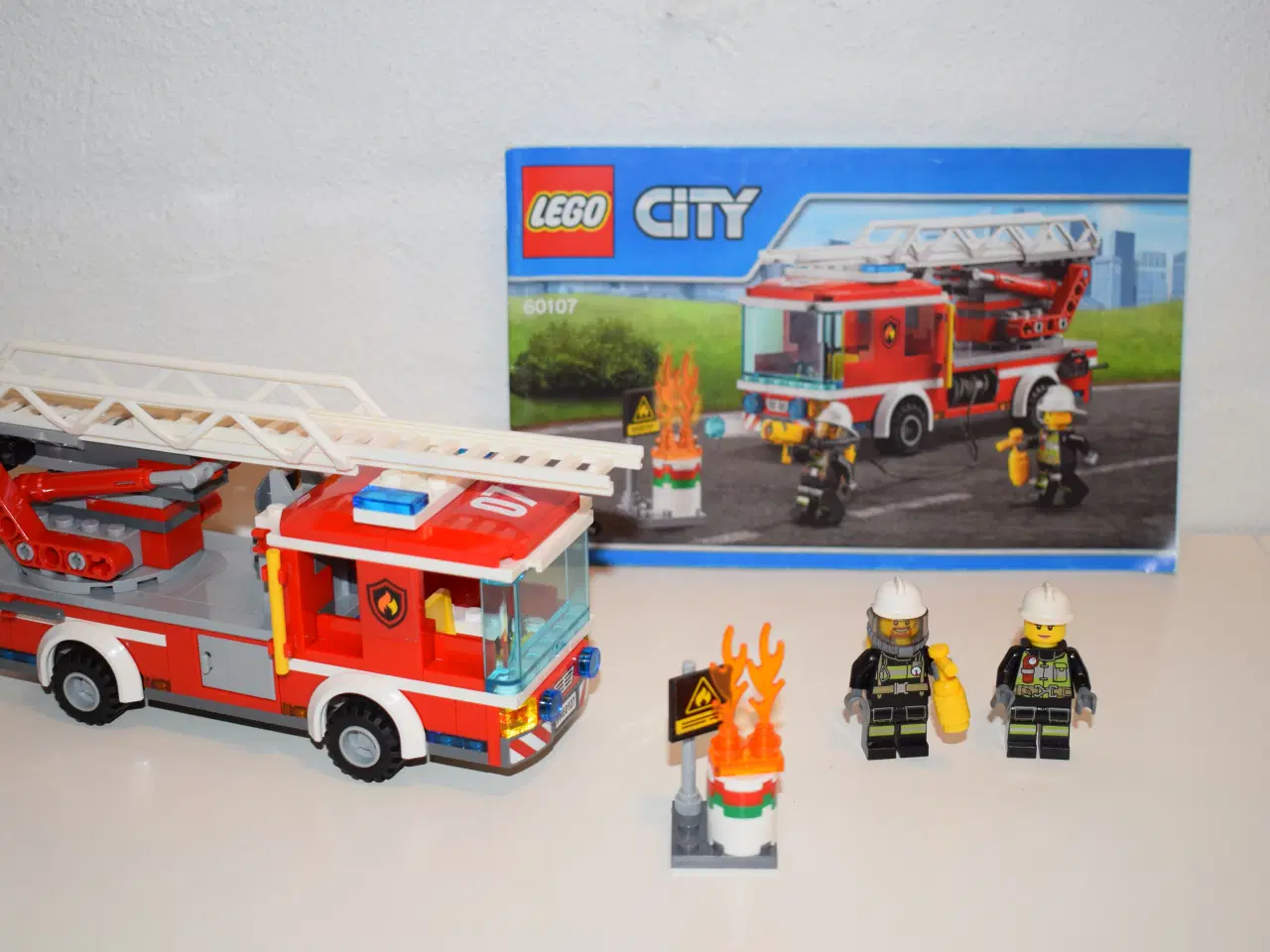 Billede 1 - Lego City 60107 Brandvæsnets stigevogn