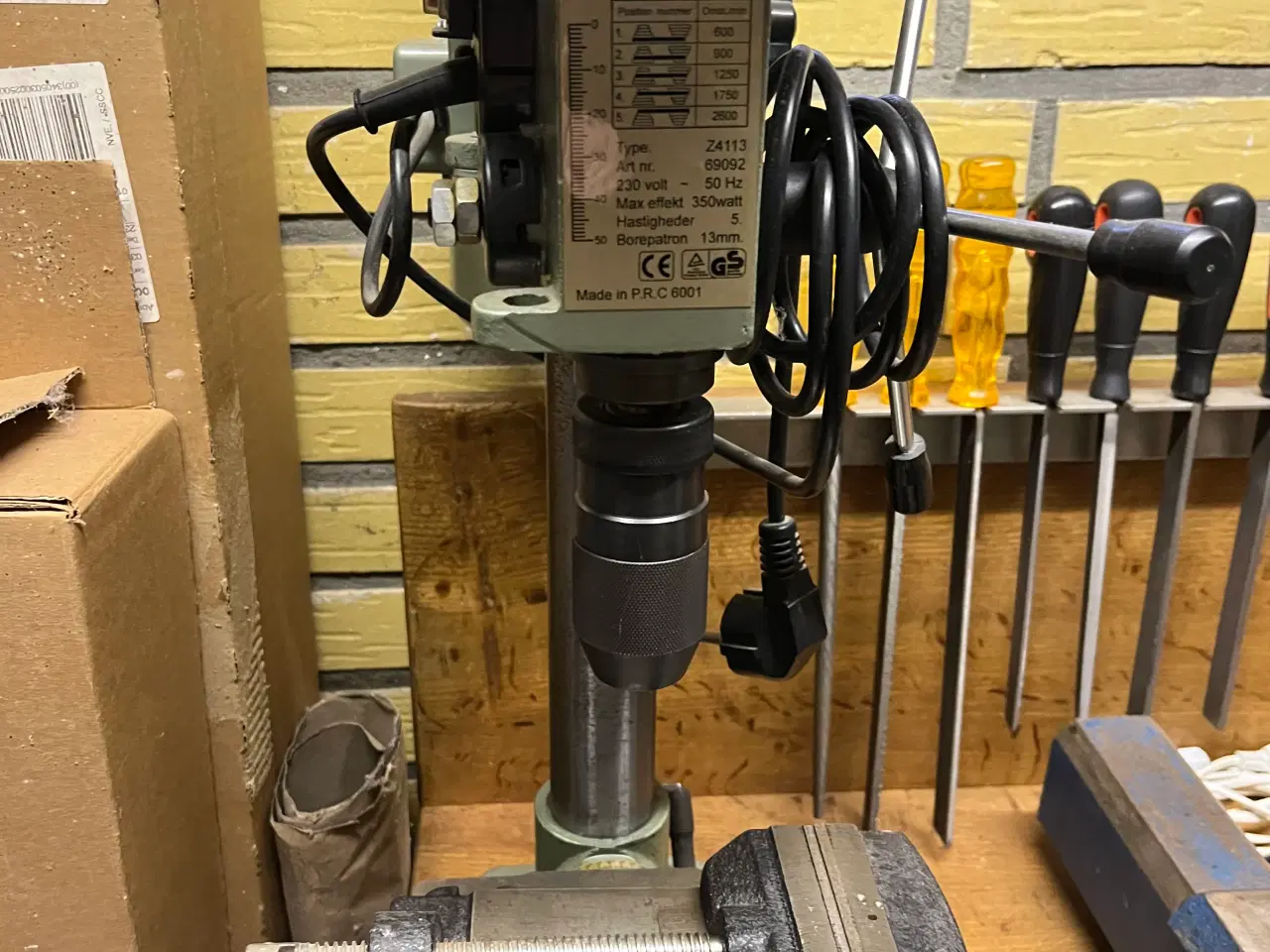 Billede 2 - Bænkboremaskine m.skruestik