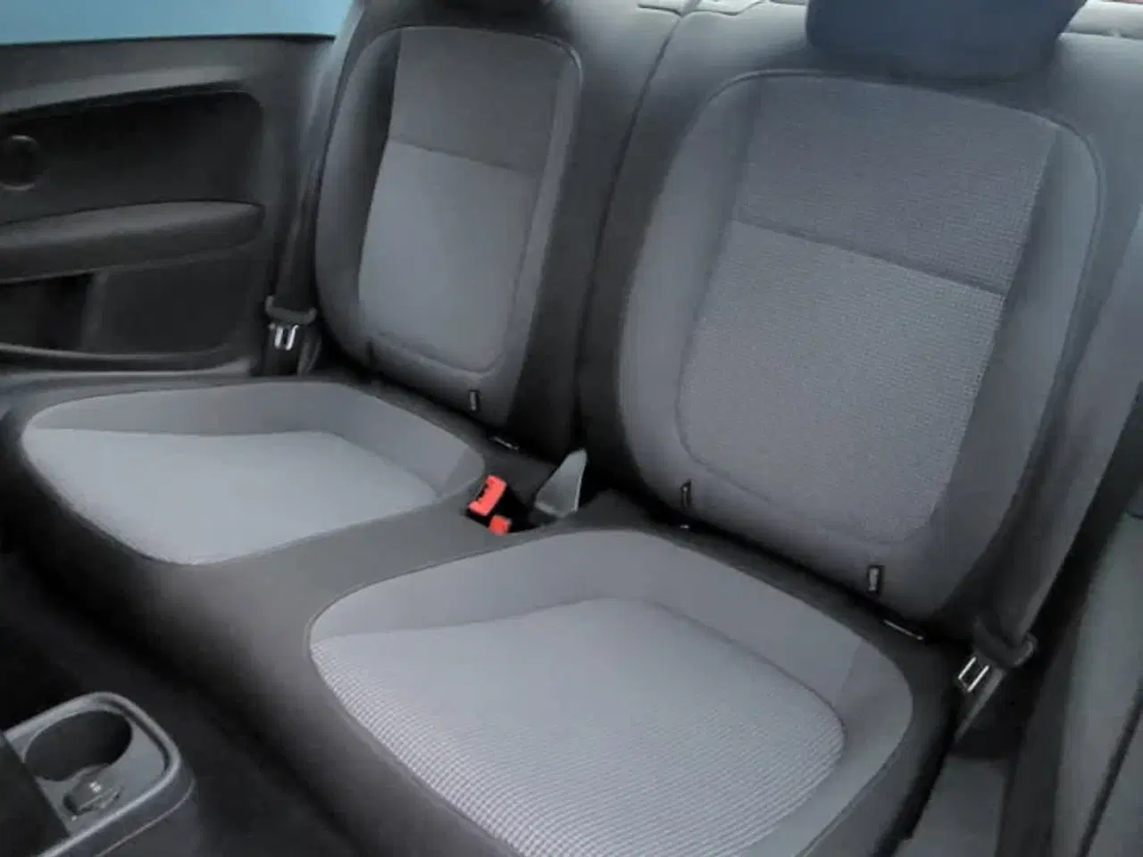 Billede 8 - Rigtig fin lyseblå velkørende vw Beetle