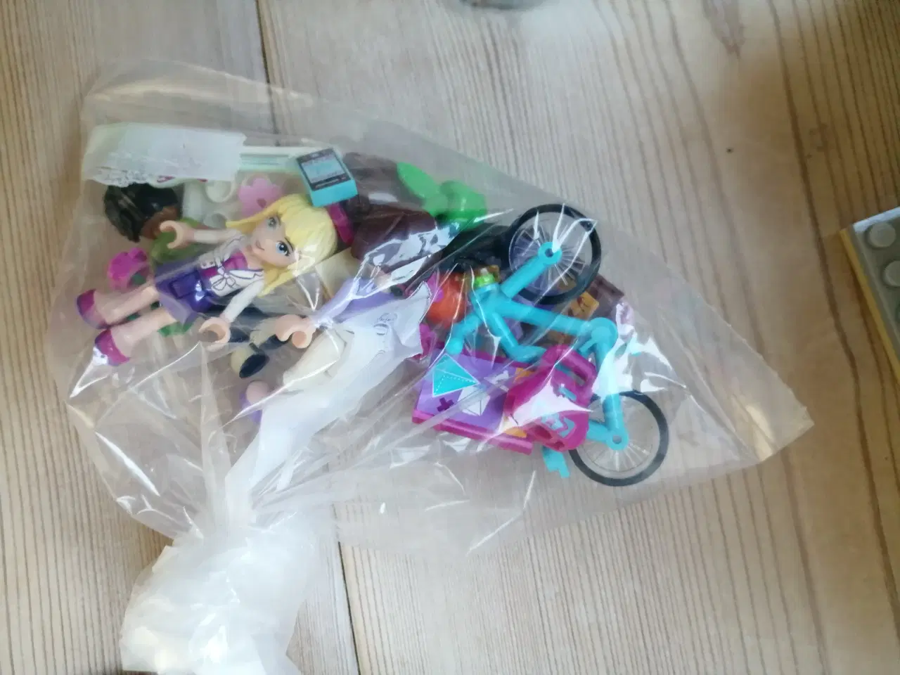 Billede 4 - Lego friends skole (41005)