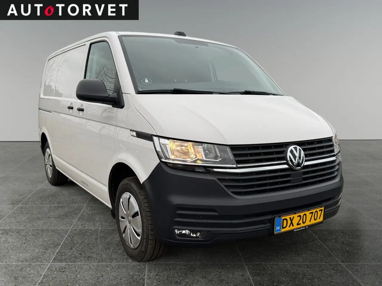 Billede 2 - VW Transporter 2,0 TDi 150 Kassevogn kort