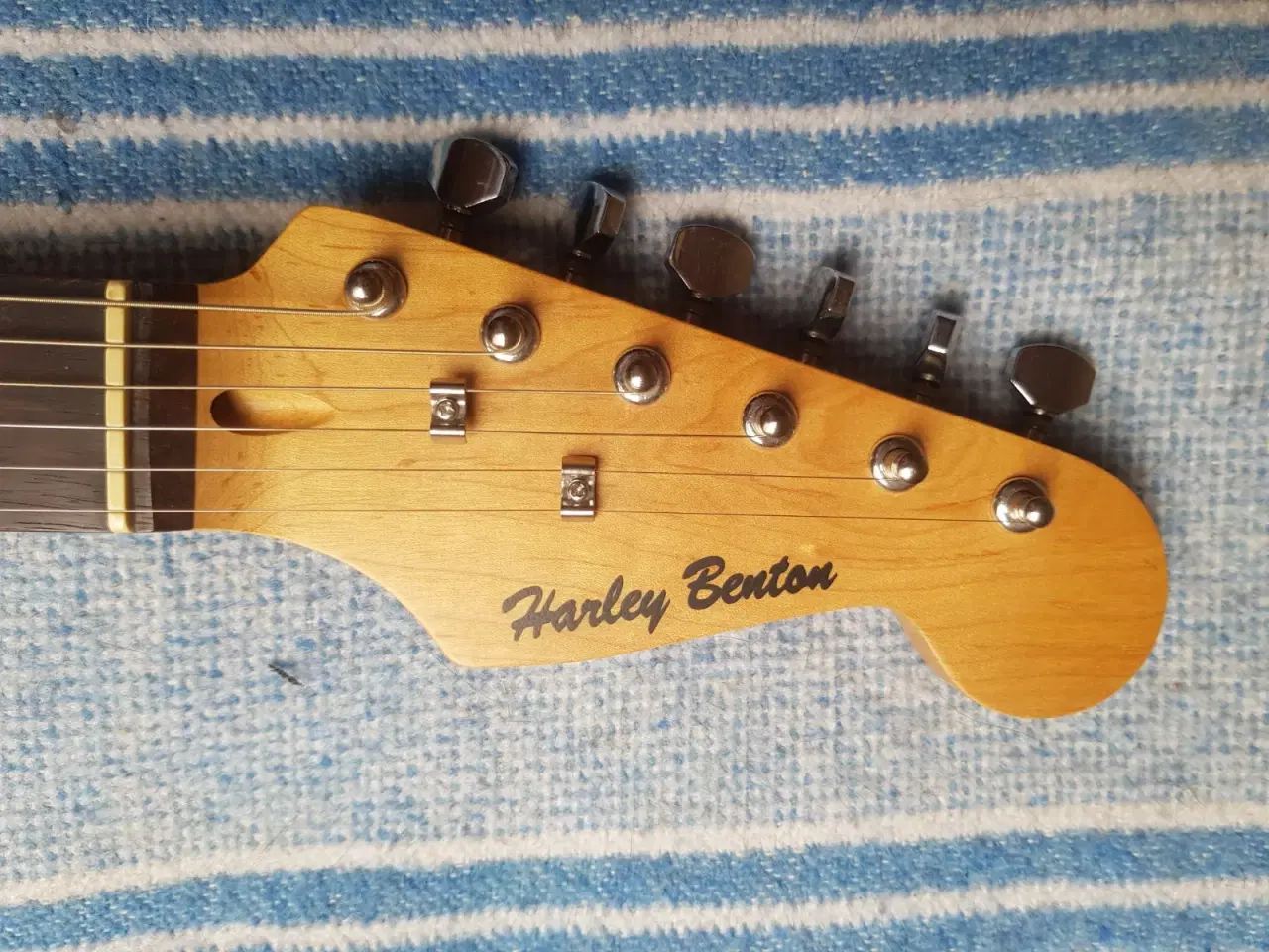 Billede 1 - Harley Benton Sort strat